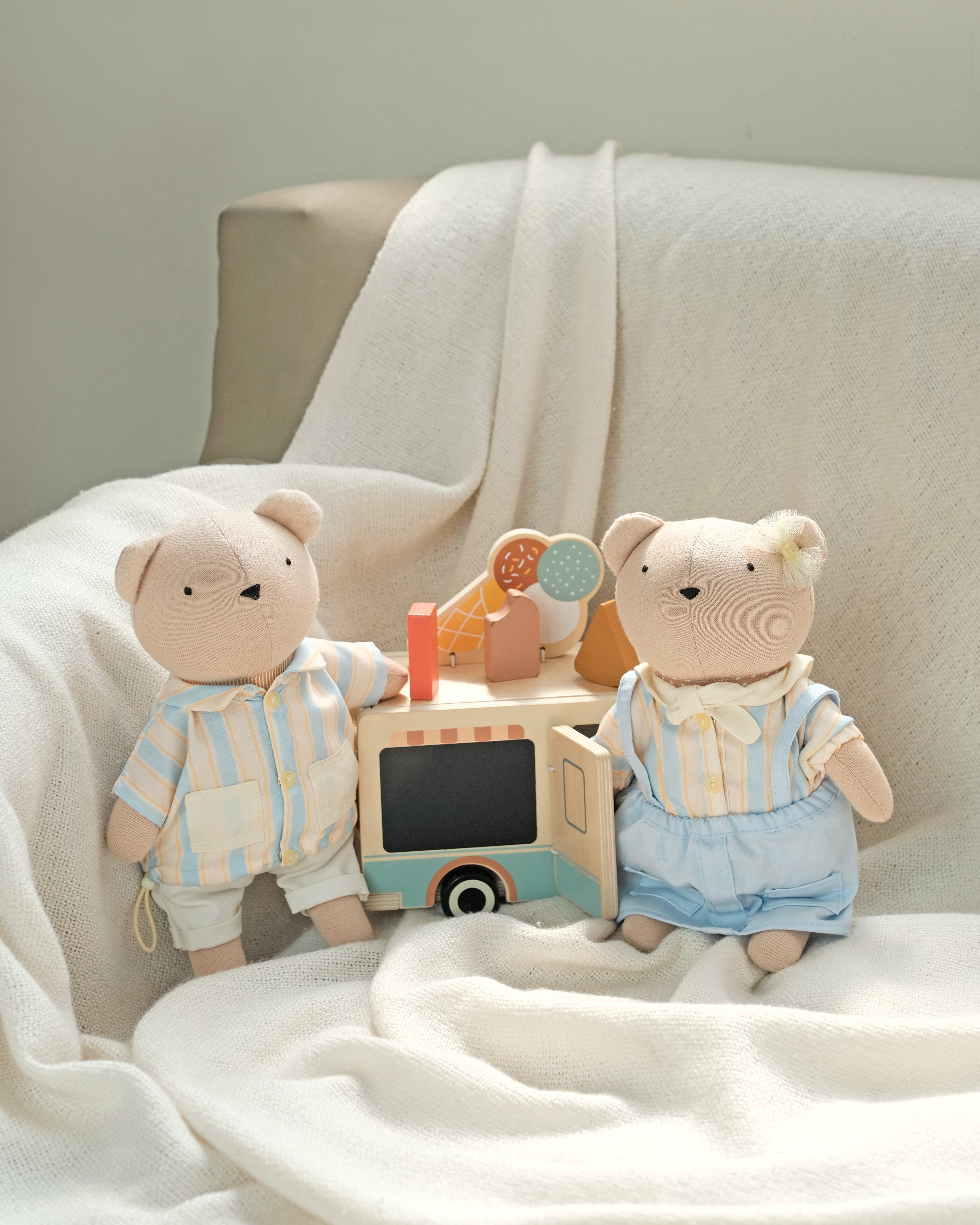 Sweet Harvest Bruno & Dolly Bear Doll