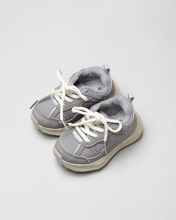 Flynn Sneakers in Dark Grey