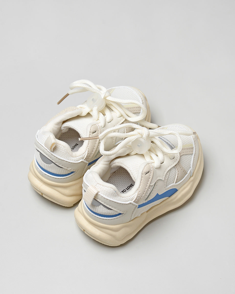 Flynn Sneakers in Beige