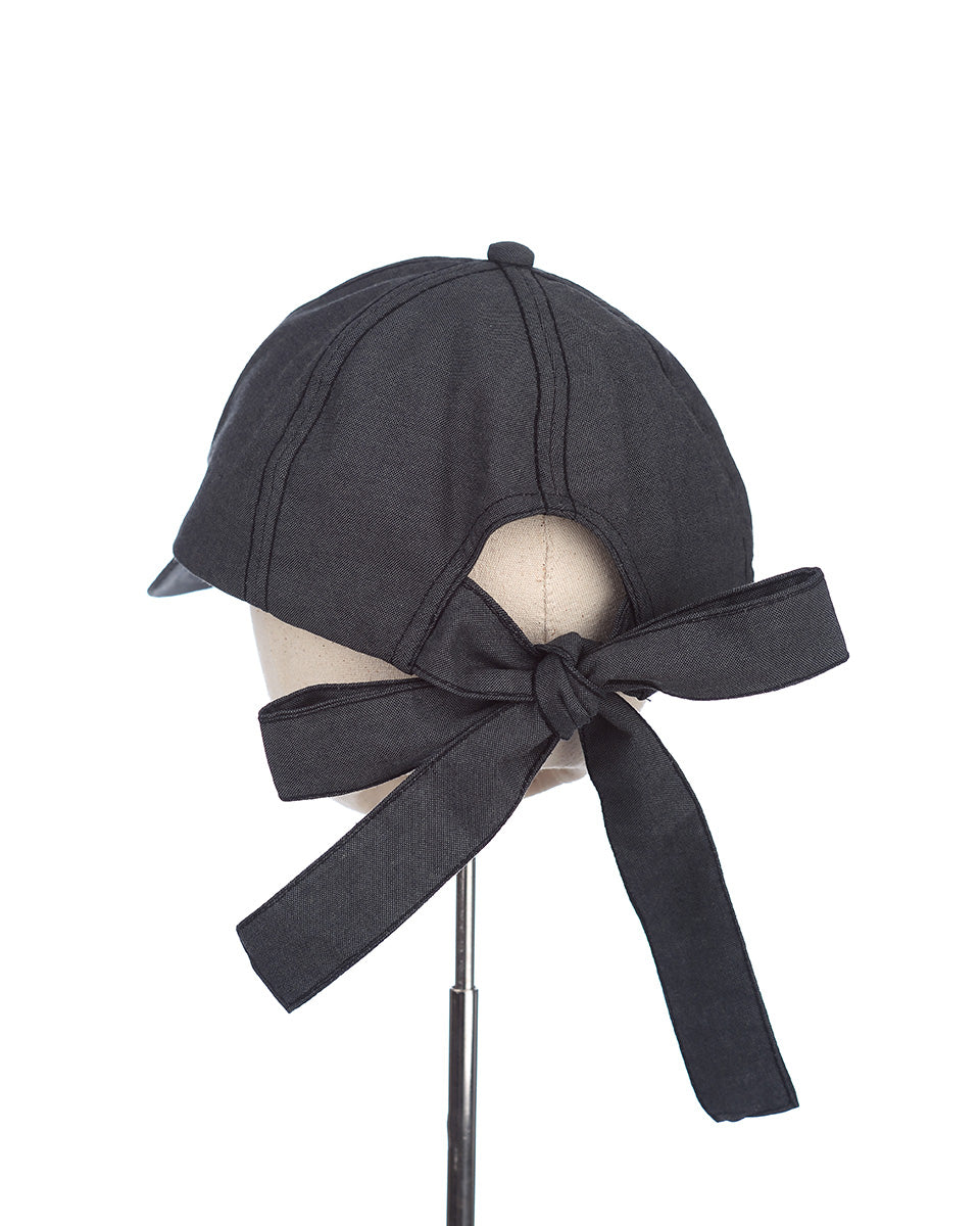 Kimmy Bow Cap in Black
