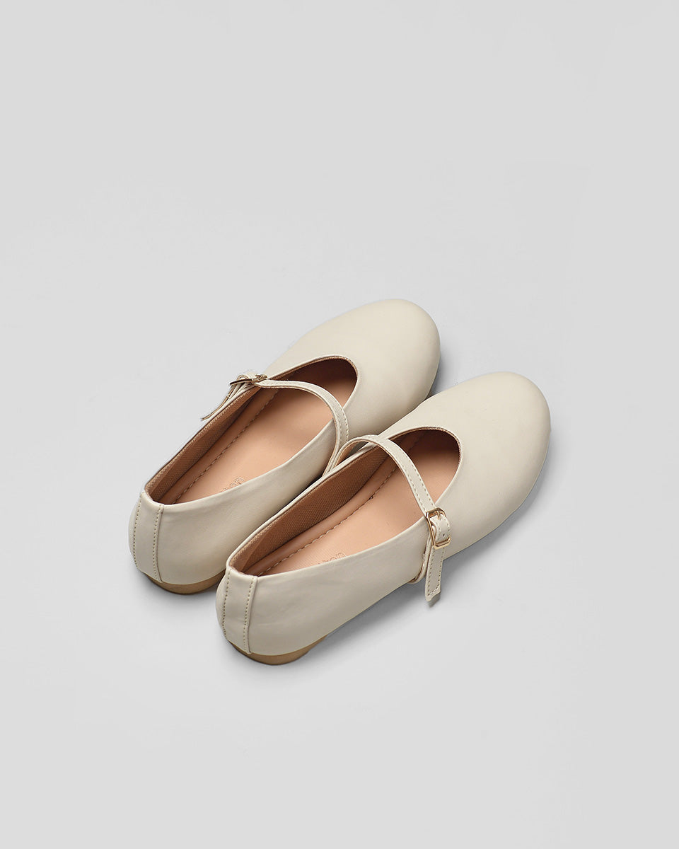 Lady Hope Ballerina Shoes in Cream