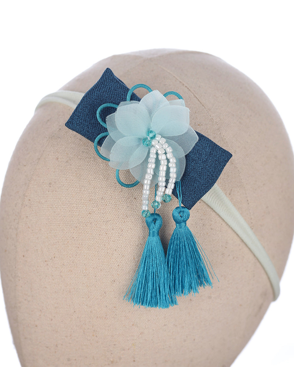 Honest Hairpin in Blue