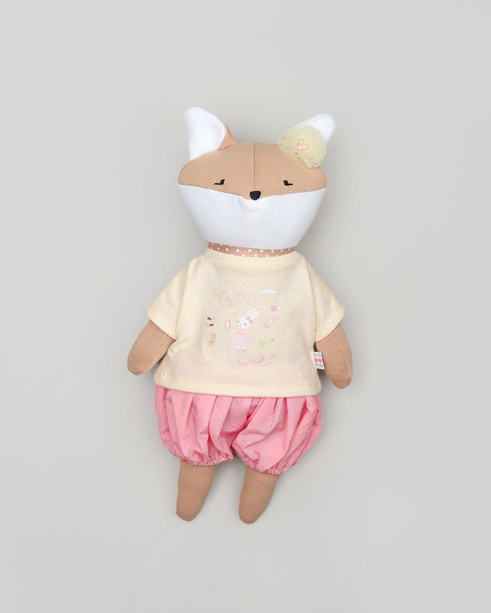 Zola Fox Doll in Tee Clothes