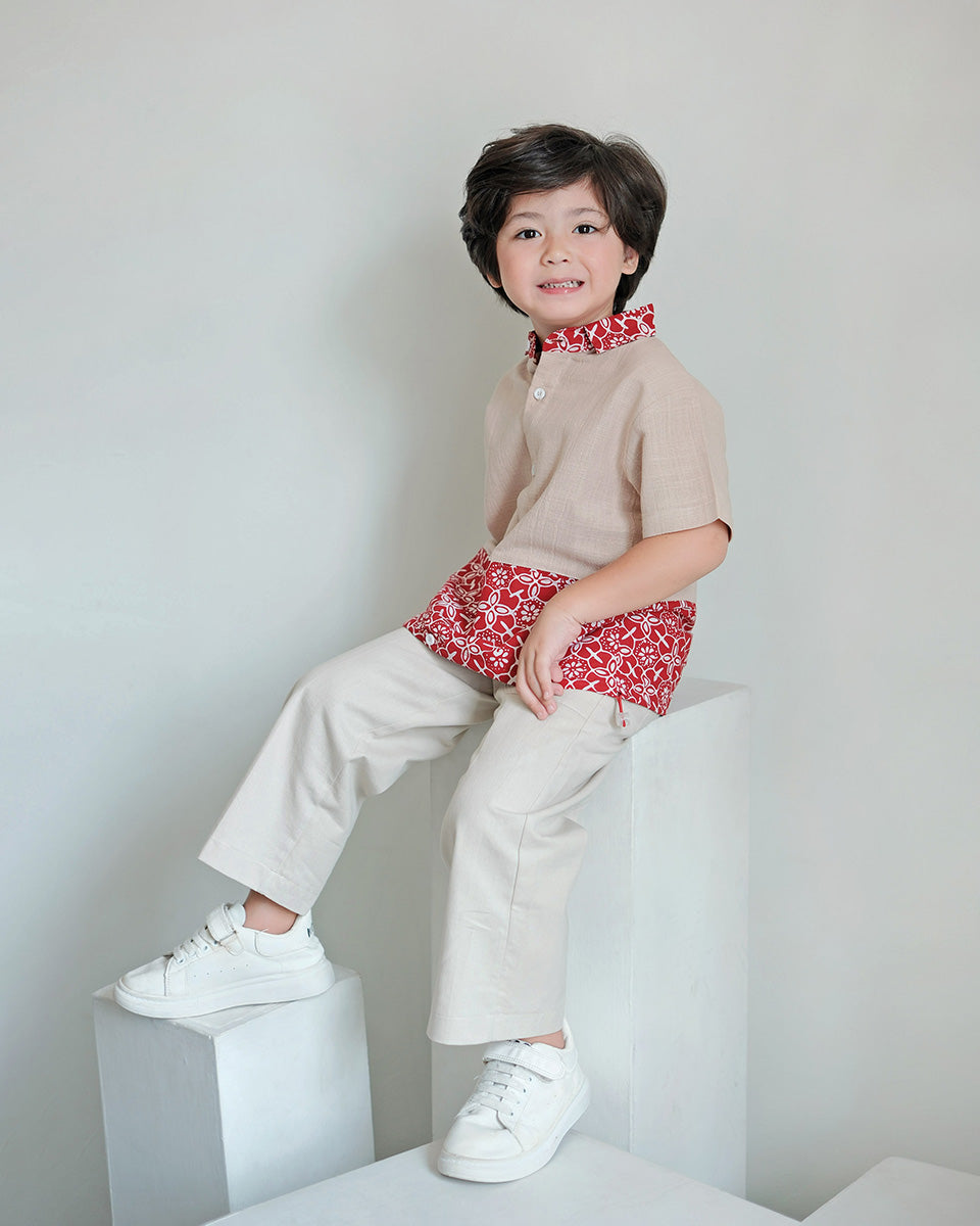Raka Pocket Batik Shirt in Red
