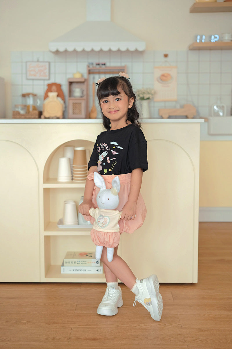 Lollie Bunny Doll in Tee Clothes