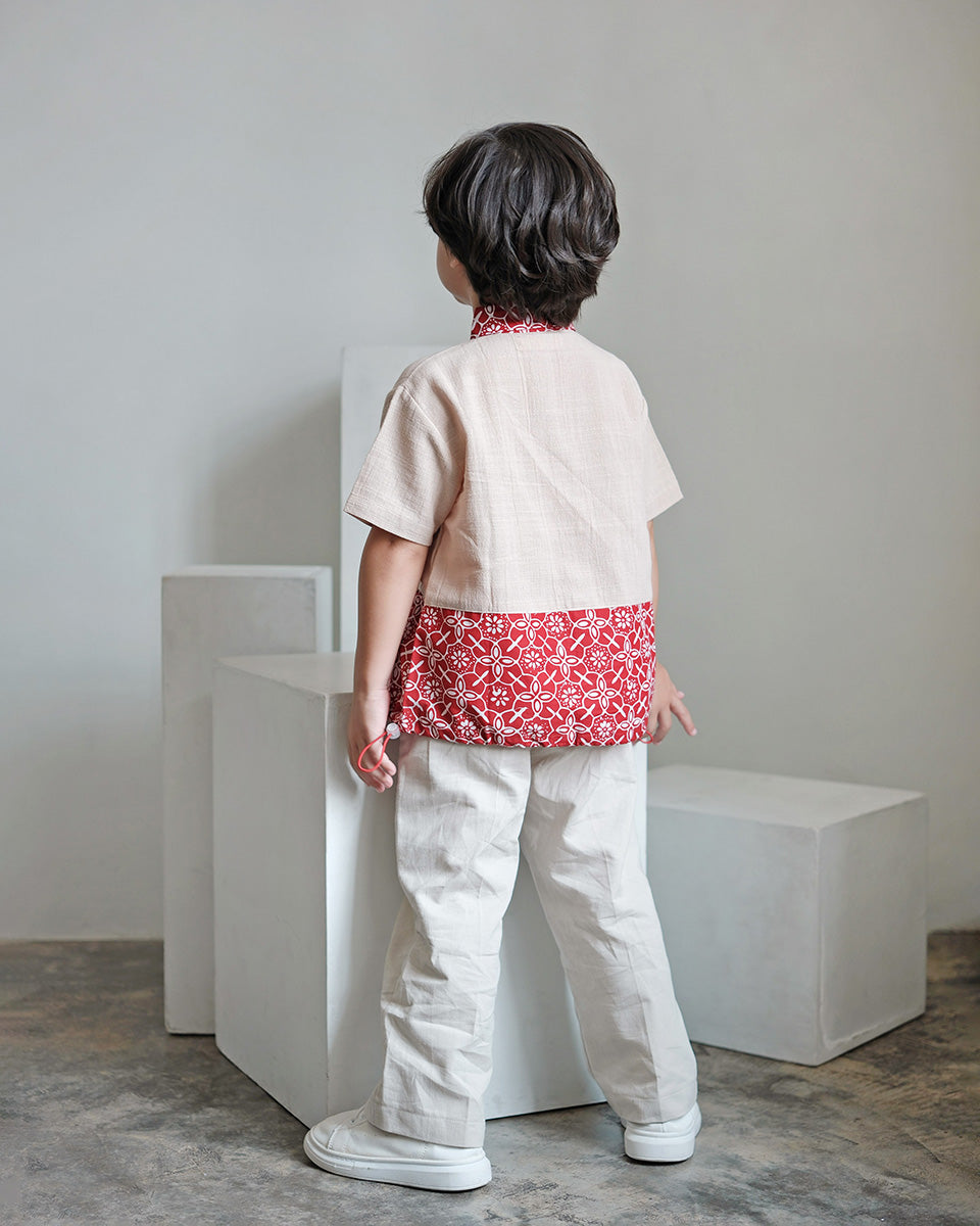 Raka Pocket Batik Shirt in Red