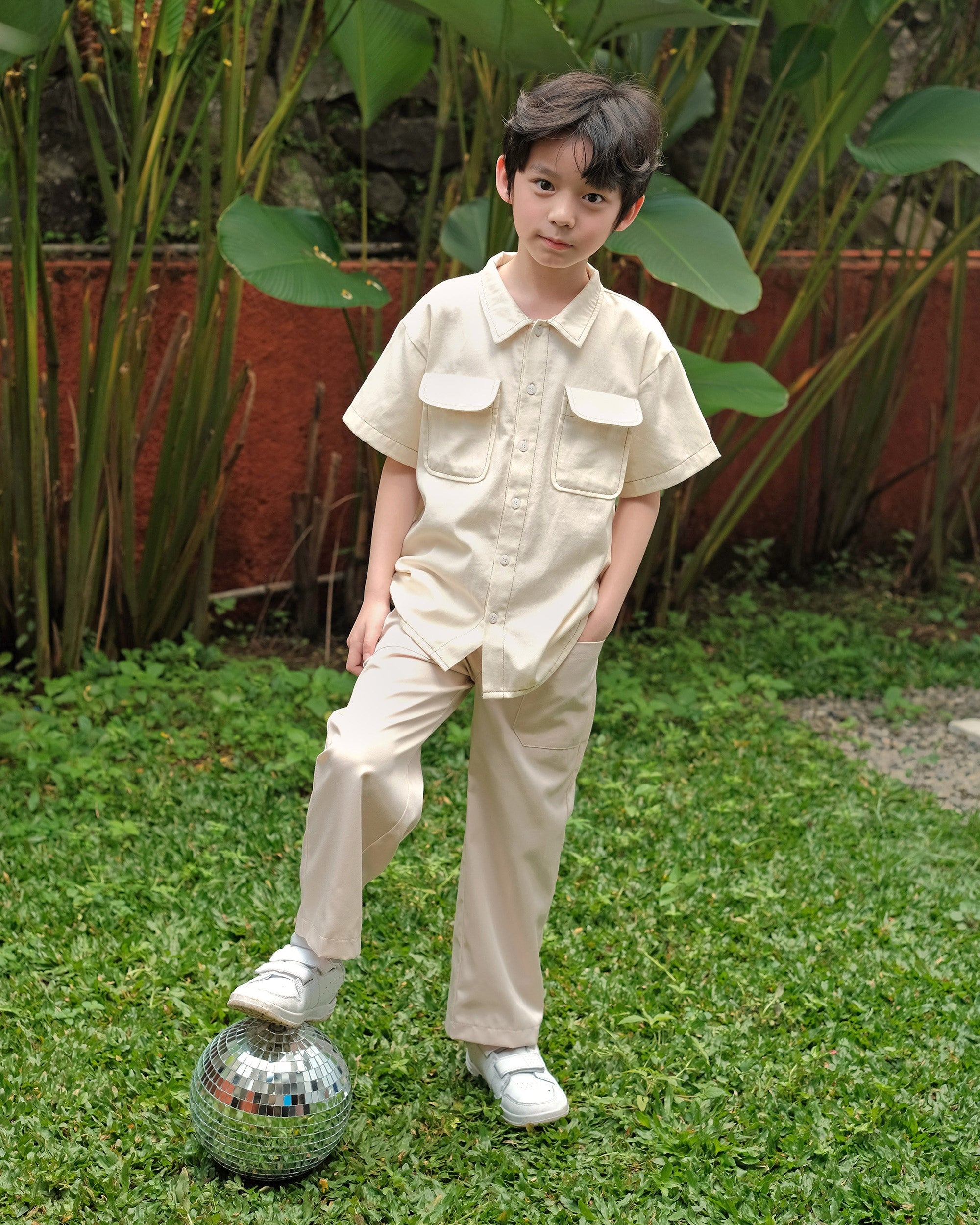 Arlo Unisex Wide Leg Pants