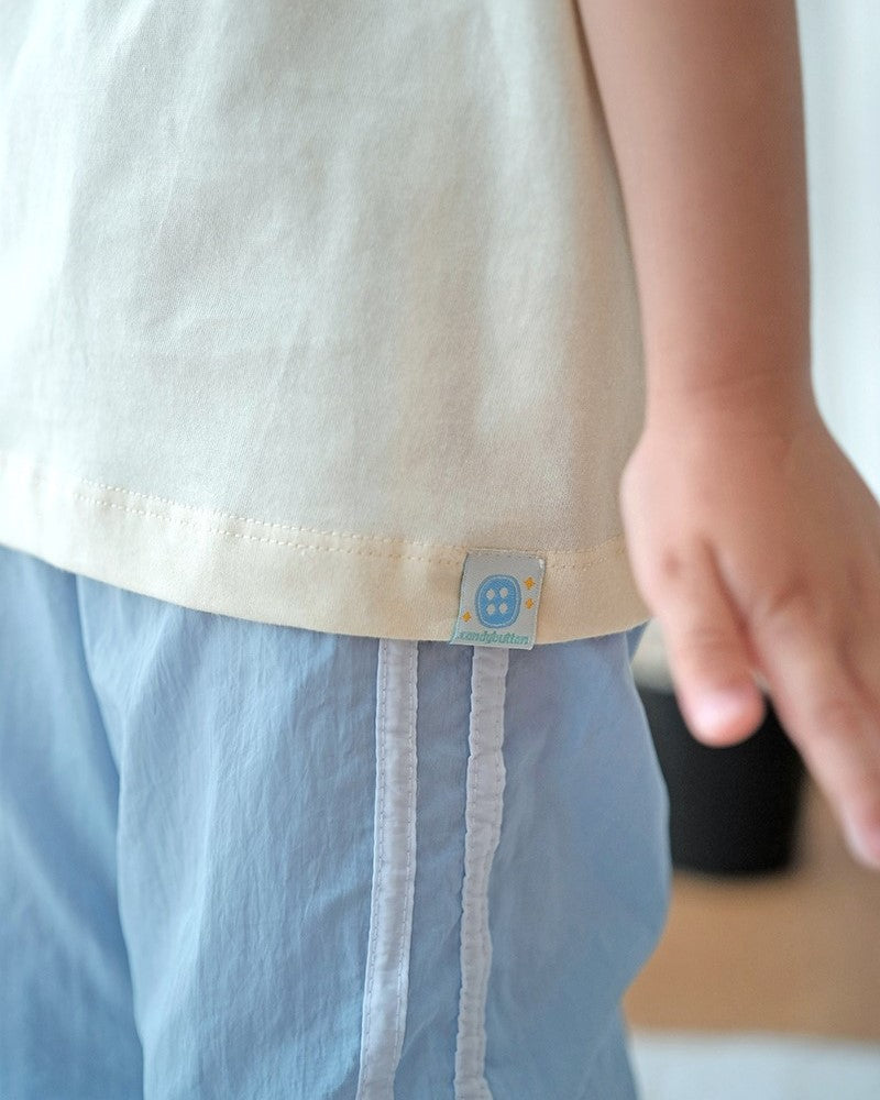 Bear-y Tasty T-Shirt in Cream