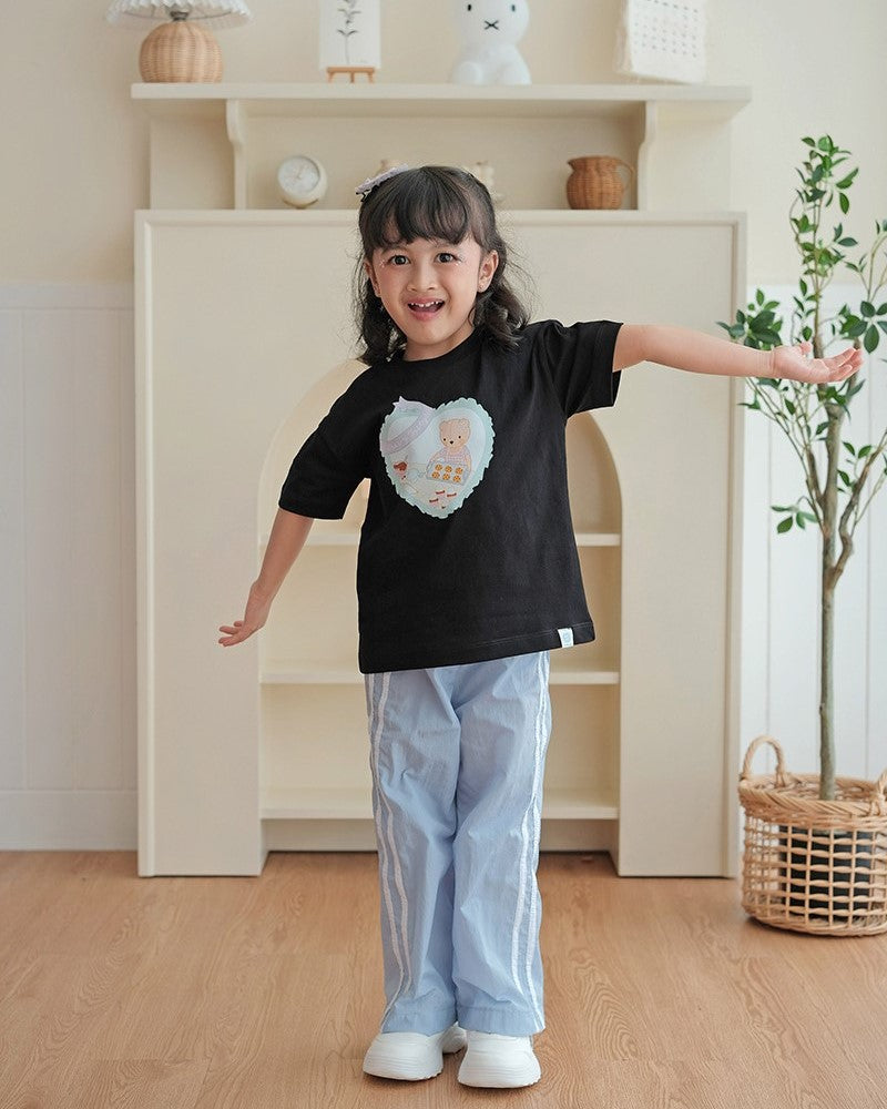 Bear-y Tasty T-Shirt in Black