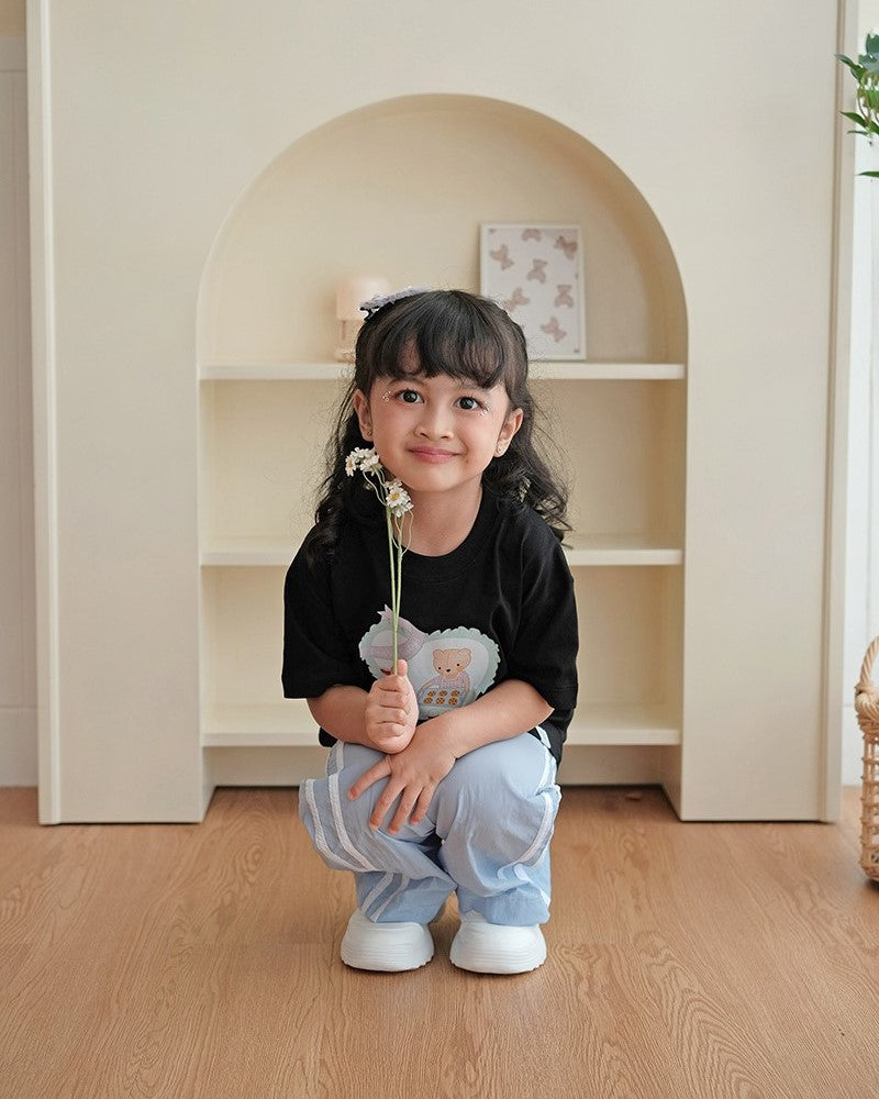 Bear-y Tasty T-Shirt in Black