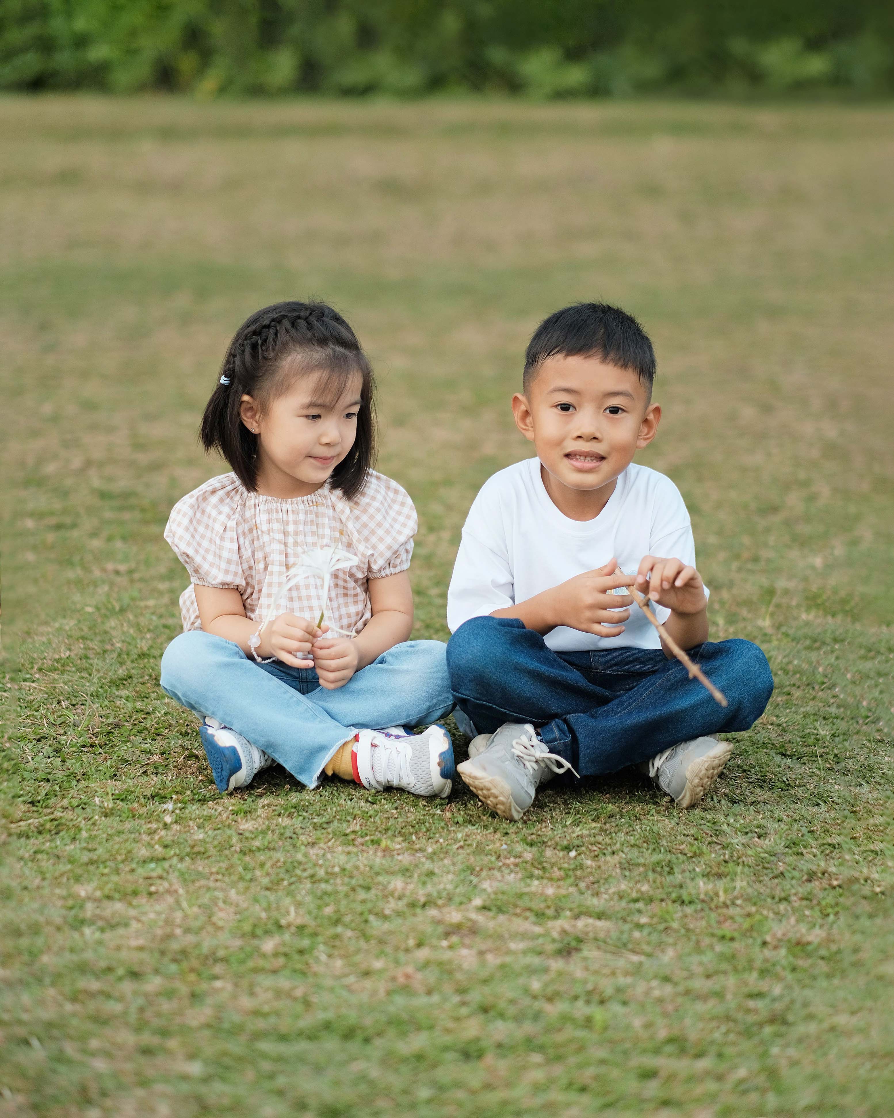 Klein Straight Jeans in Dark Denim
