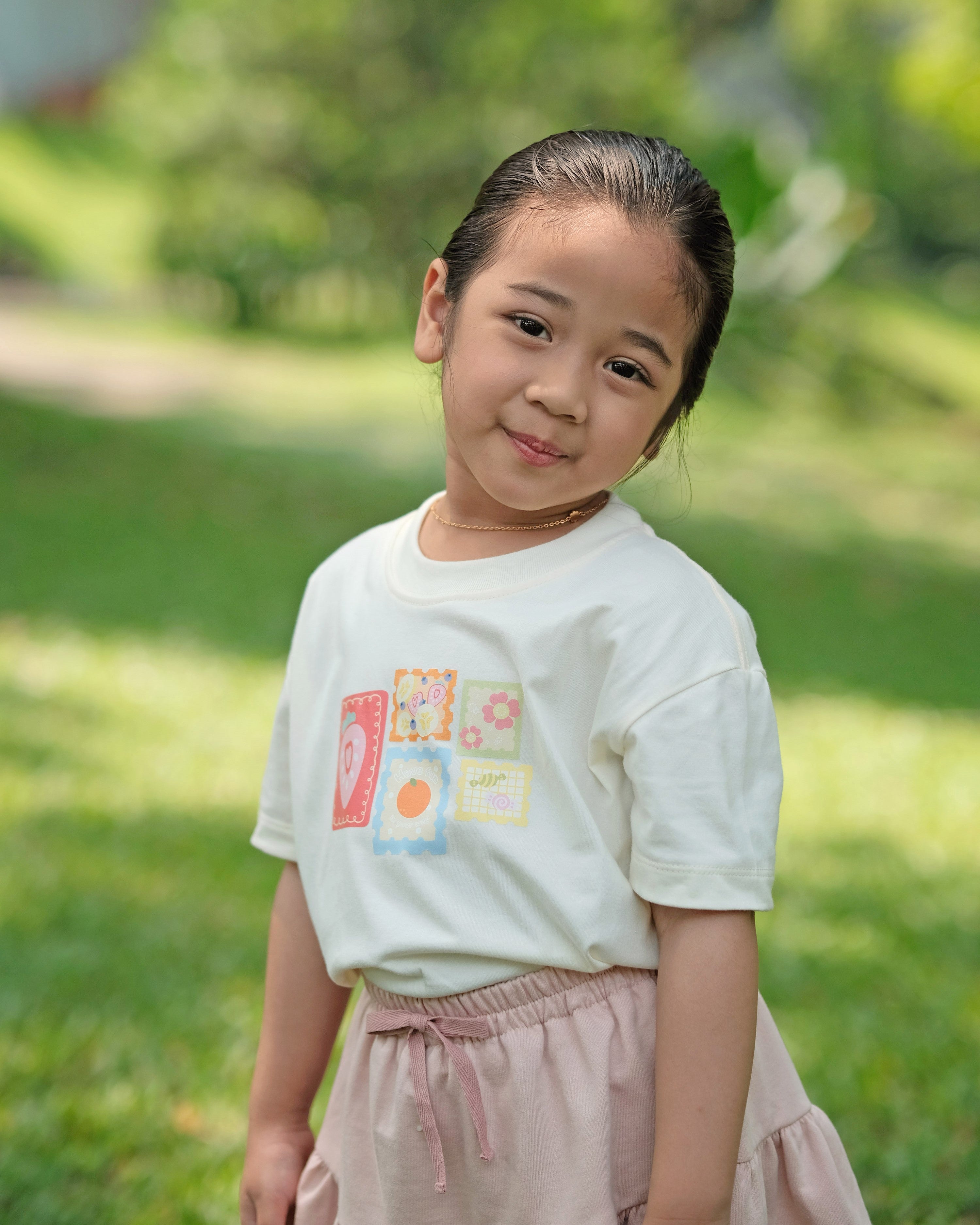 Les Fruits T-Shirt in Vanilla
