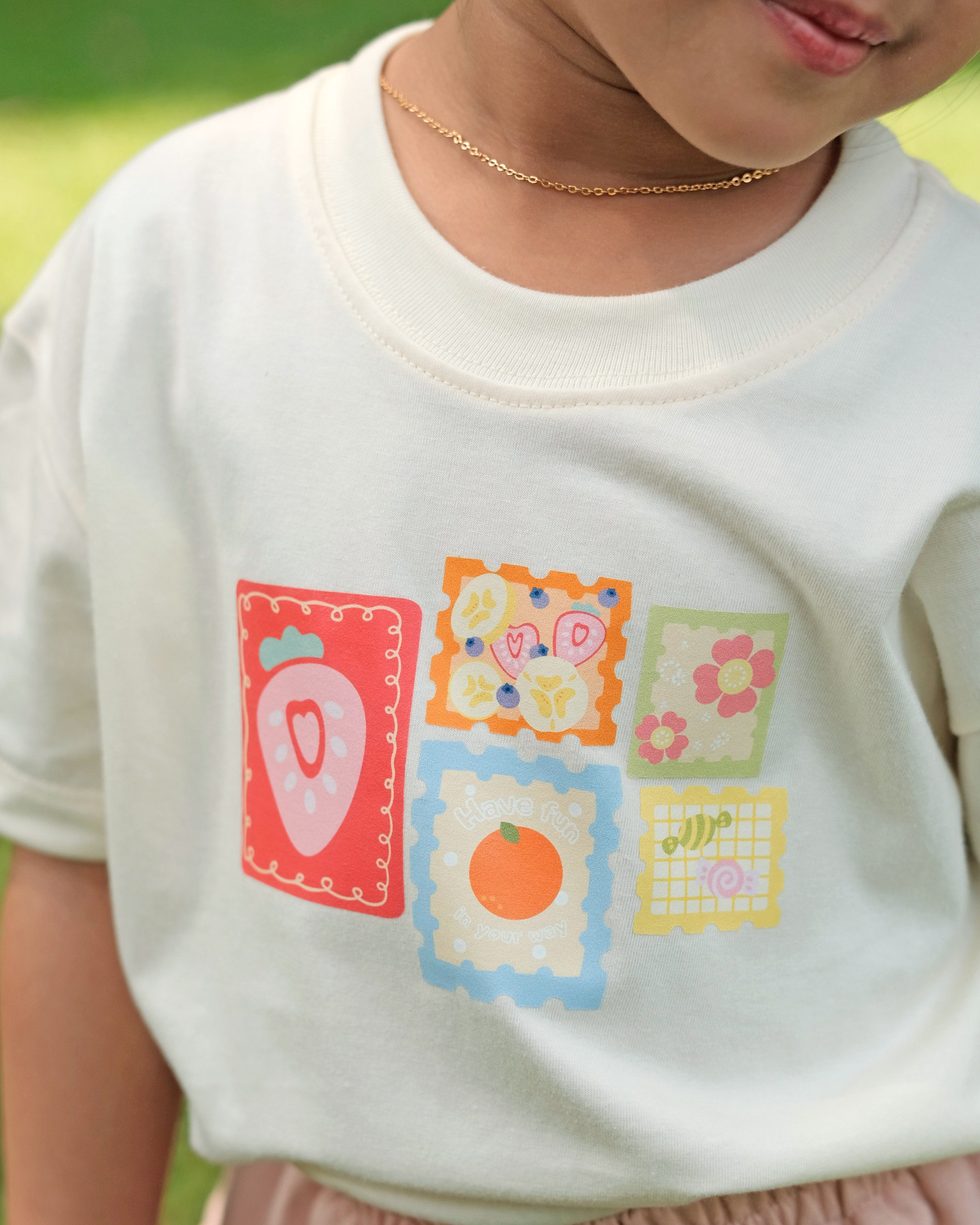 Les Fruits T-Shirt in Vanilla