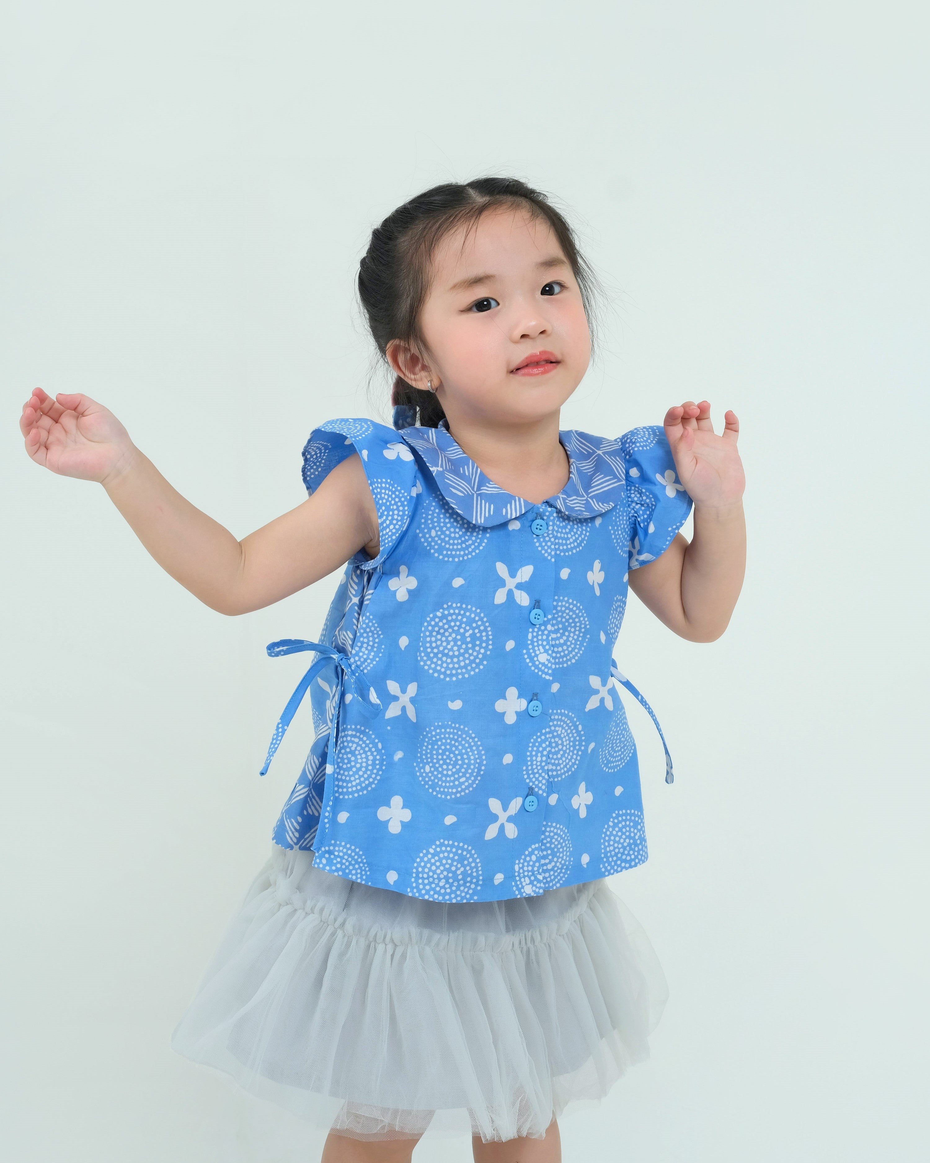 Kolecer Batik Ruffle Blouse