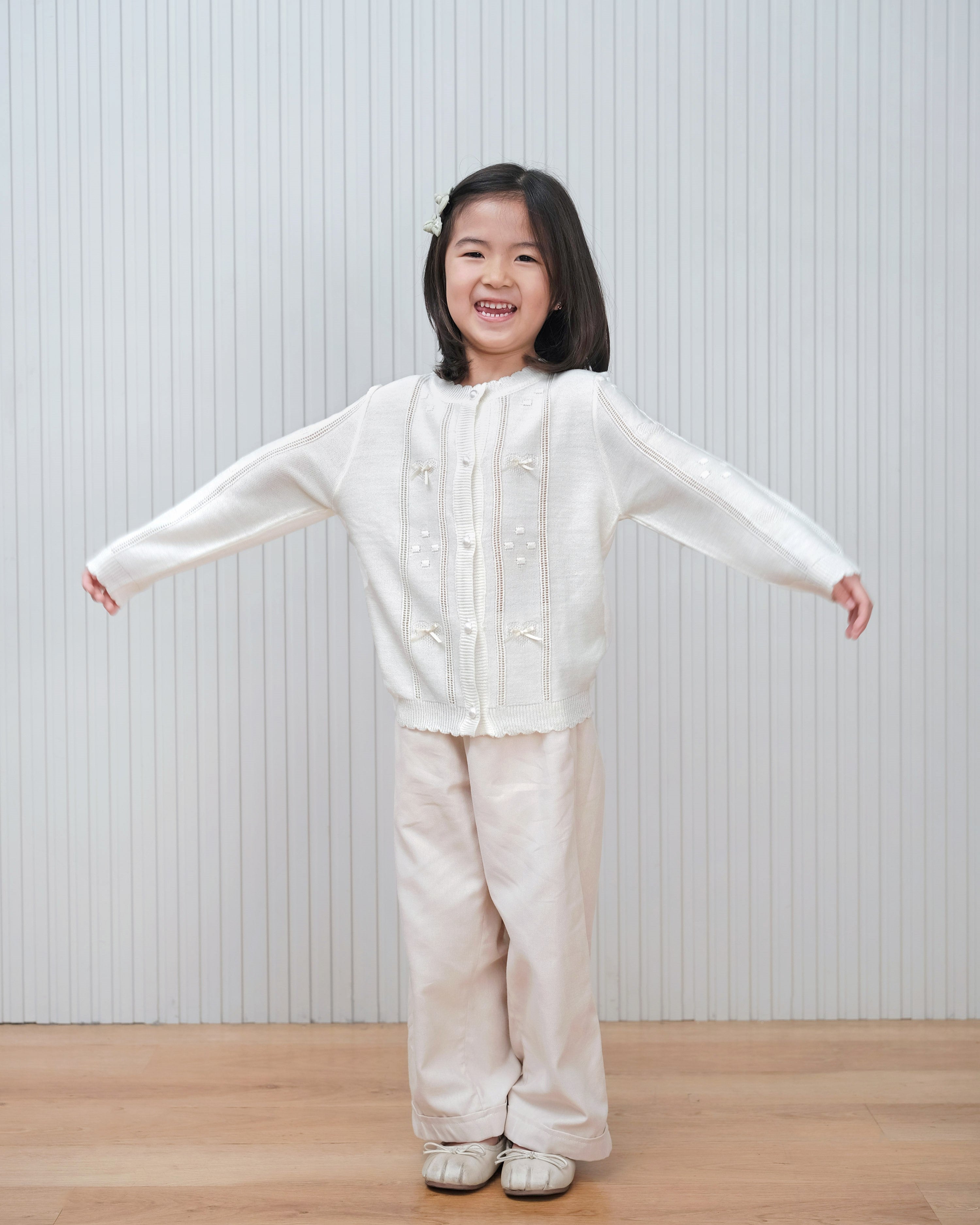 LIMITED EDITION Amora Knit Cardigan in Beige