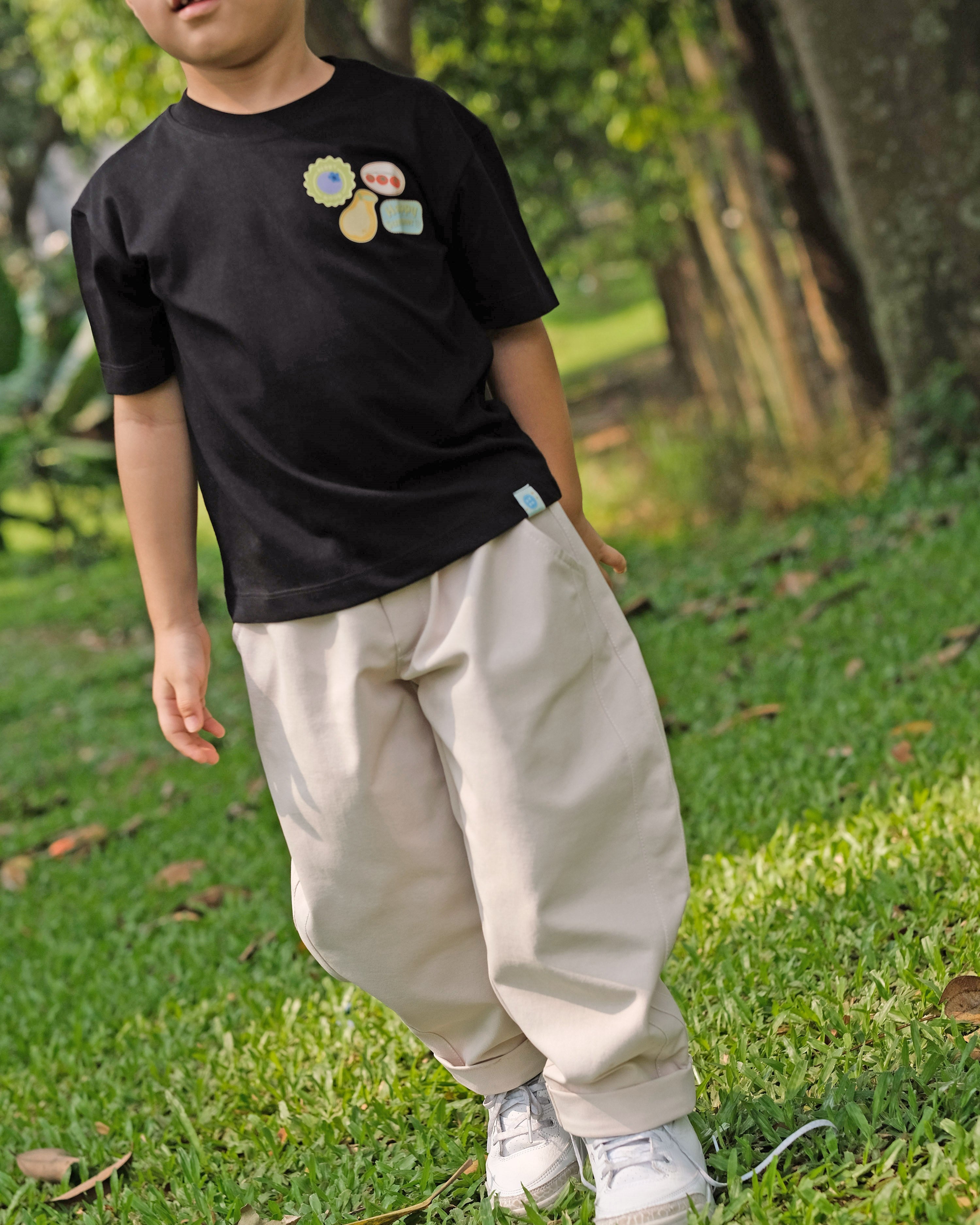 Riche Unisex Barrel Pants in Khaki