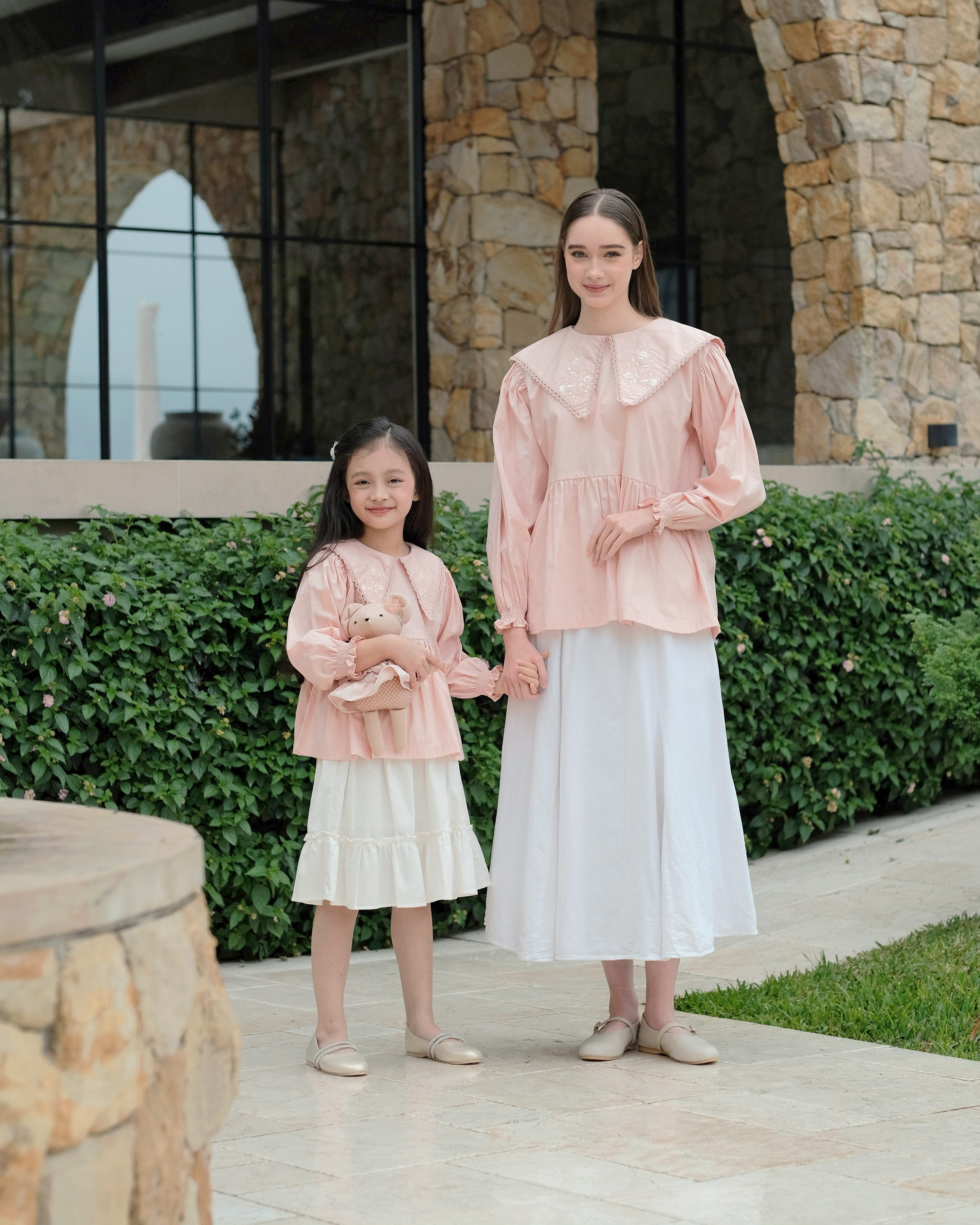 Lady Sera Collar Blouse in Pink