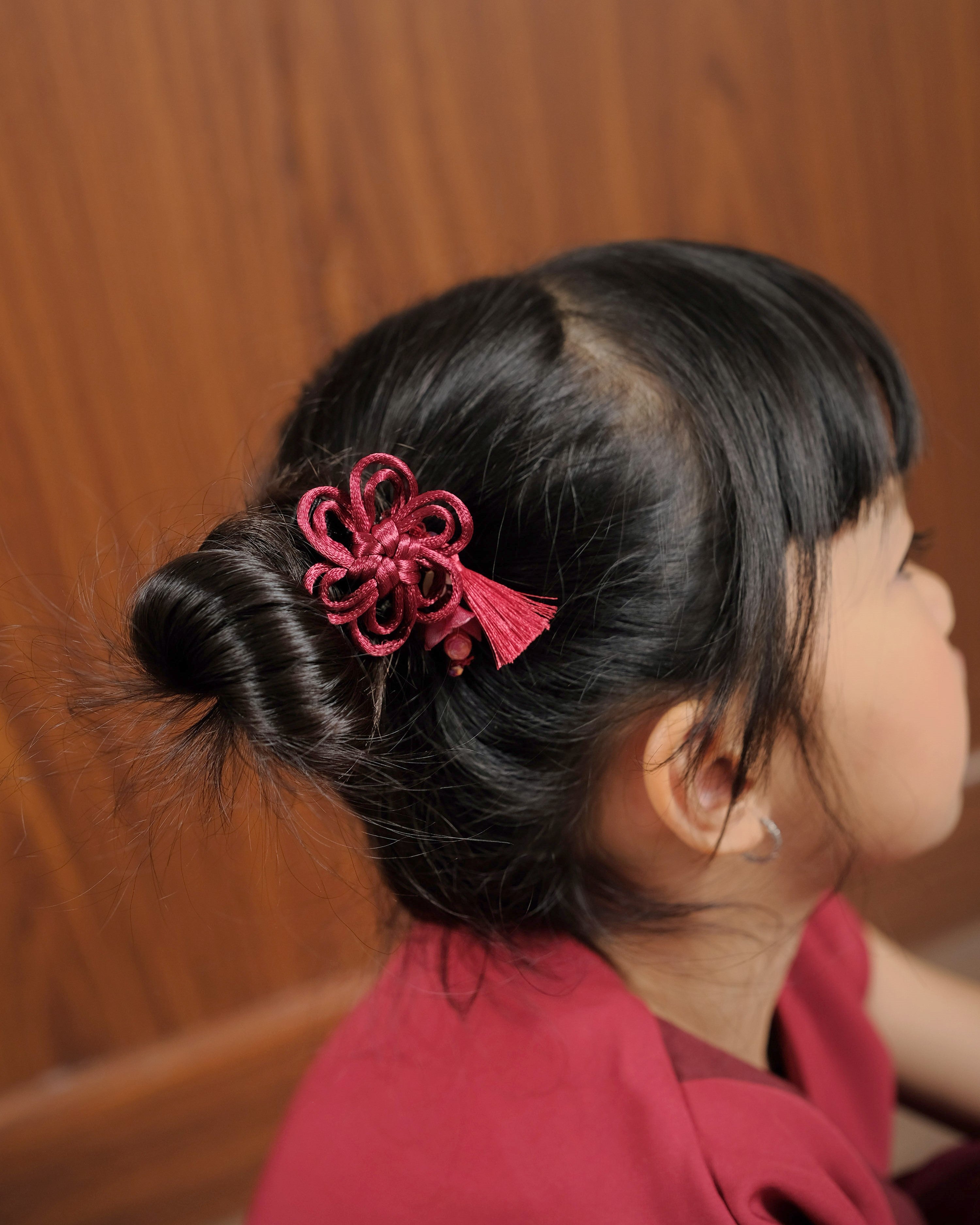 Ling Ling Knot in Maroon