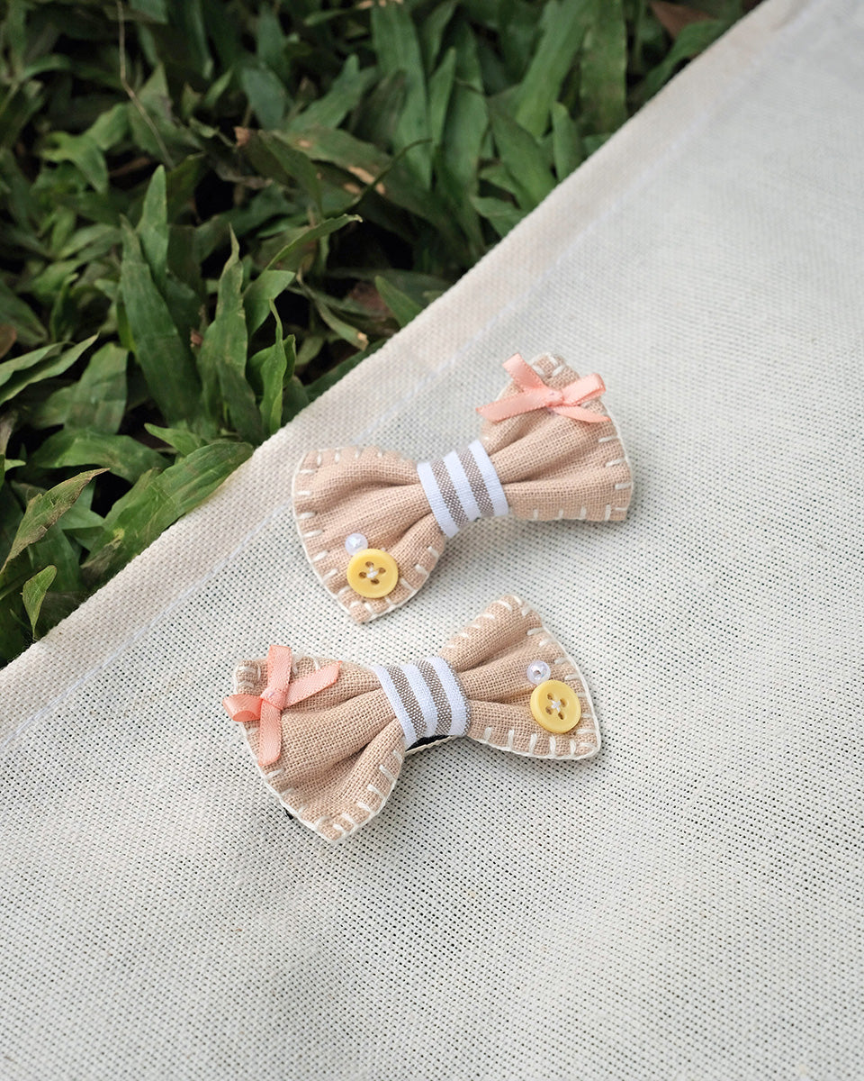 Jollie Hairpin in Sand
