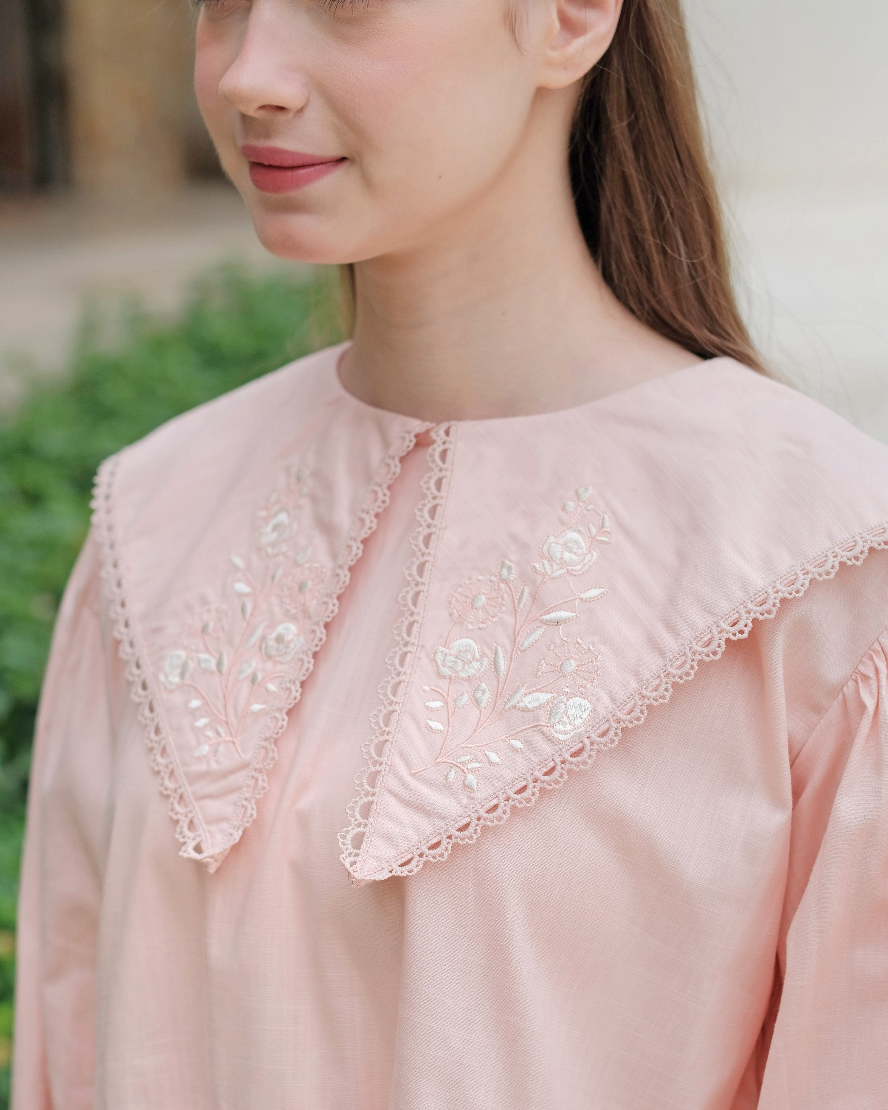 Lady Sera Collar Blouse in Pink