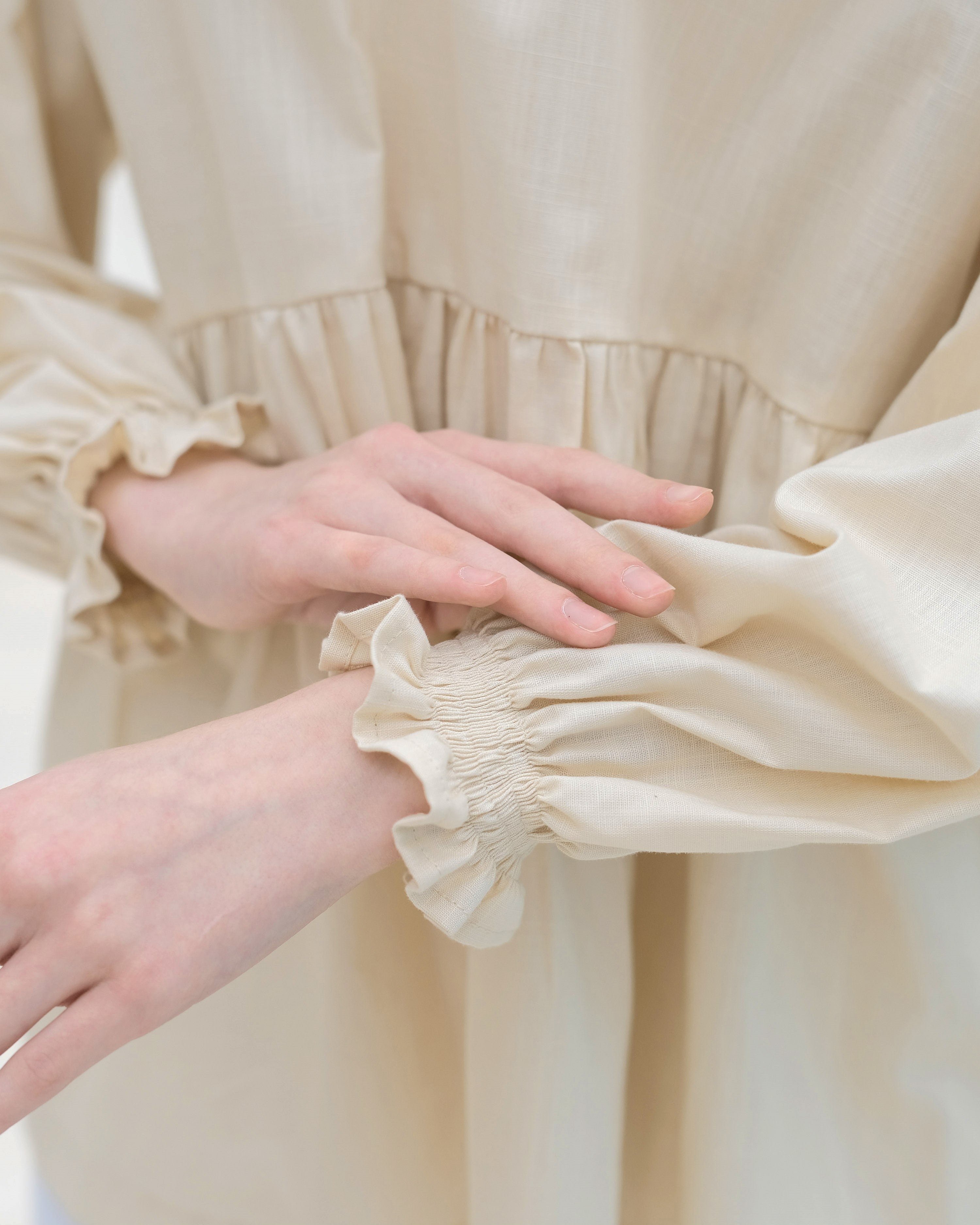 Lady Sera Collar Blouse in Goldie Cream