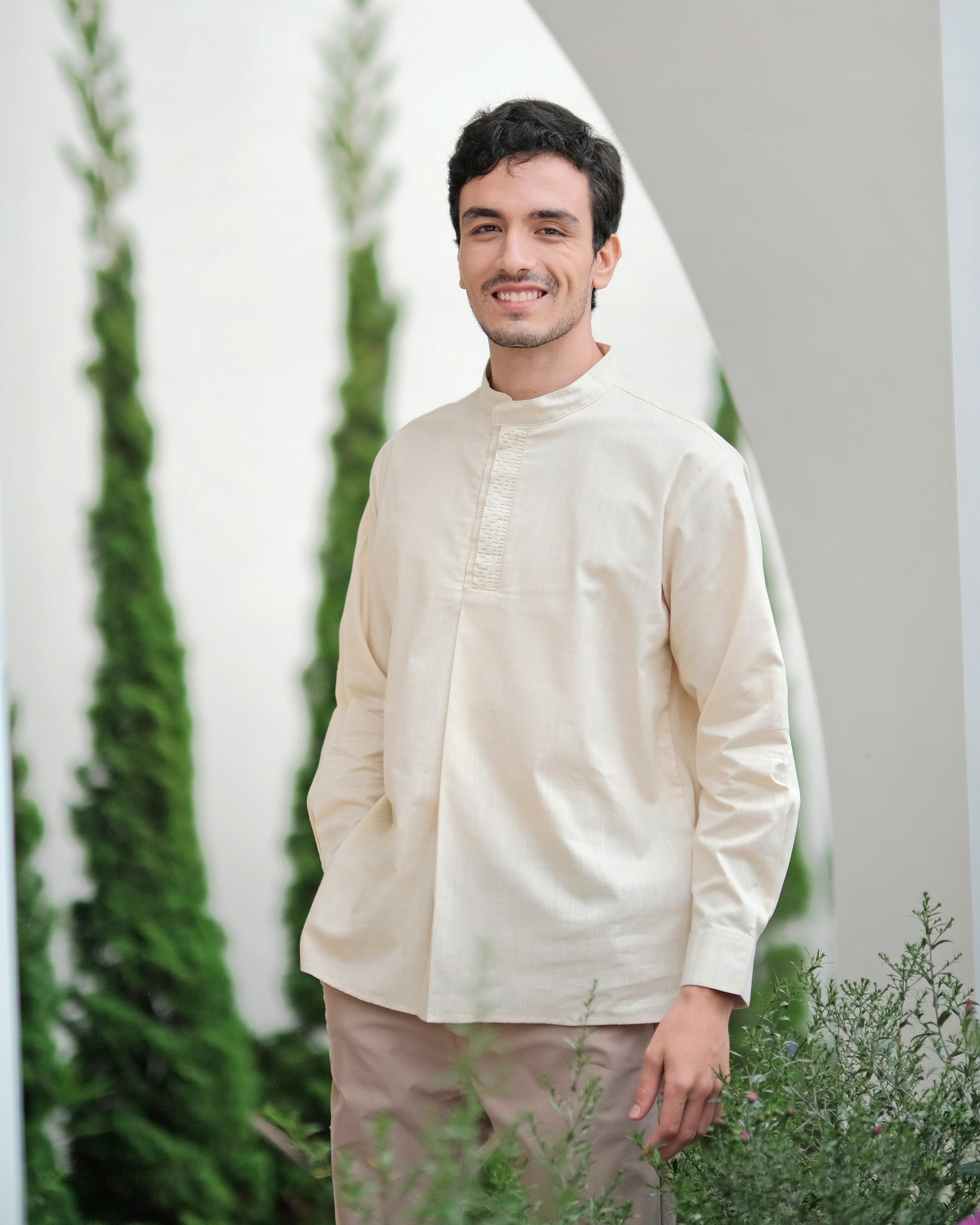 Mr. Ash Koko Shirt in Cream