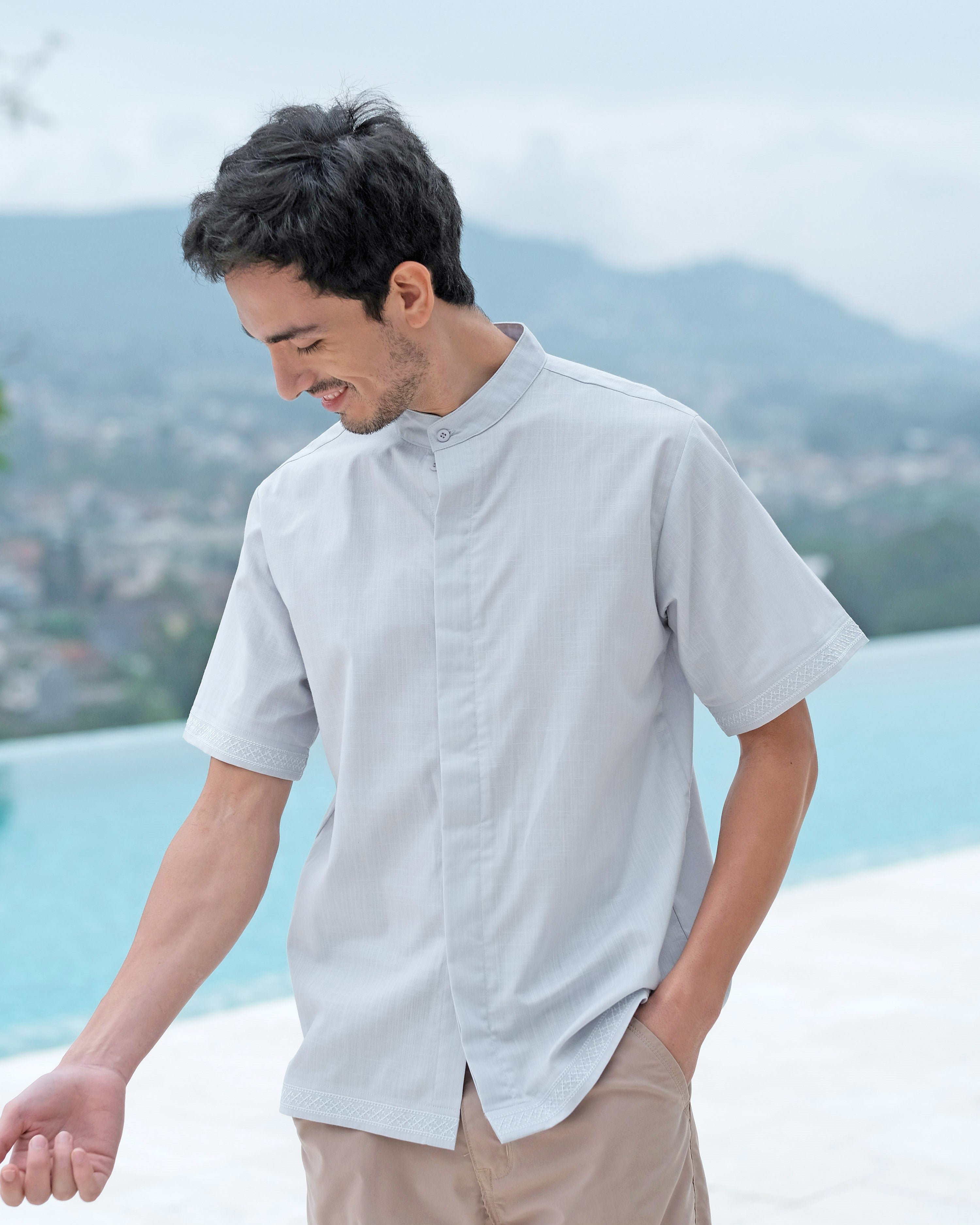 Mr. Maaliq Koko Shirt in Grey