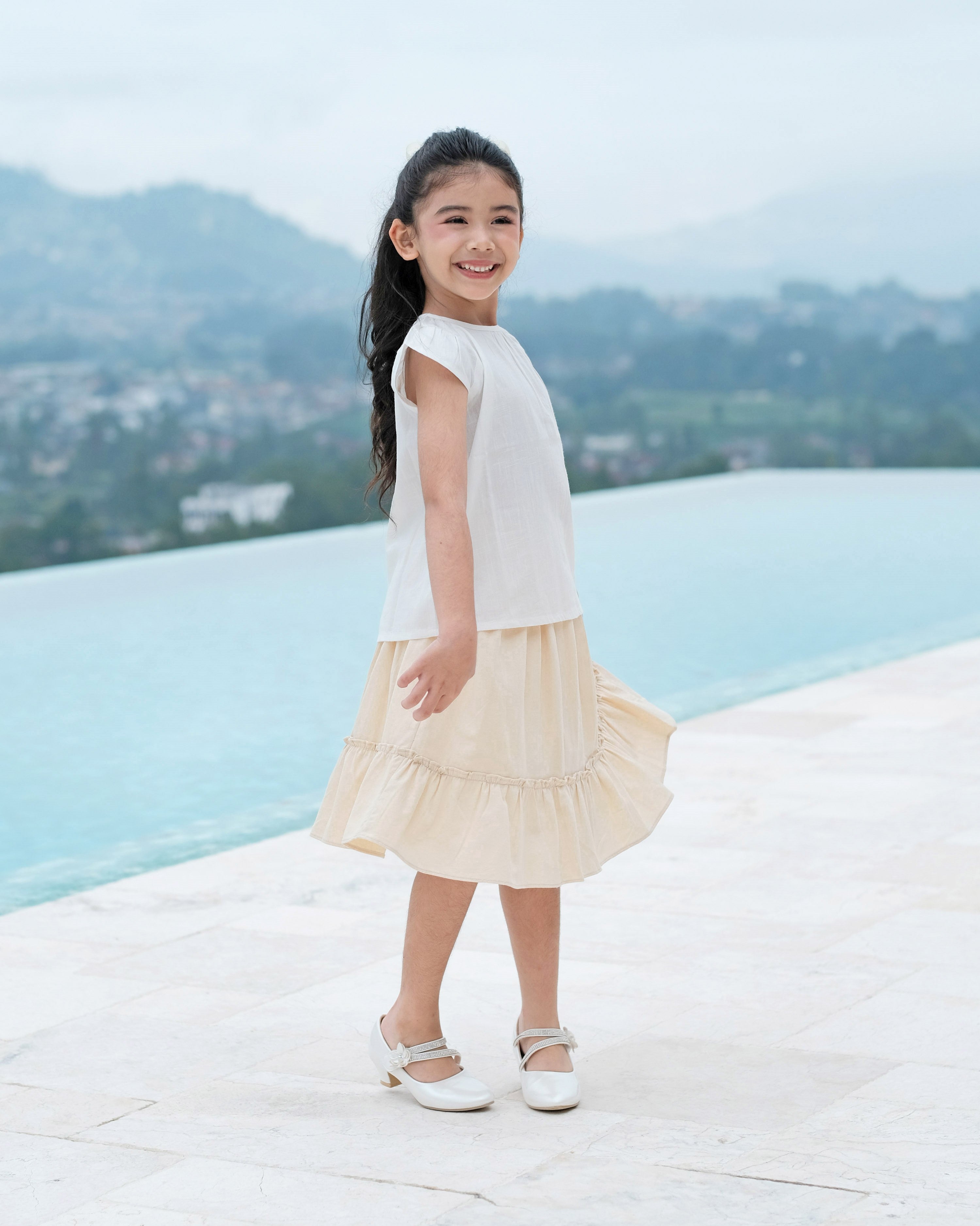 Nina Midi Skirt in Cream