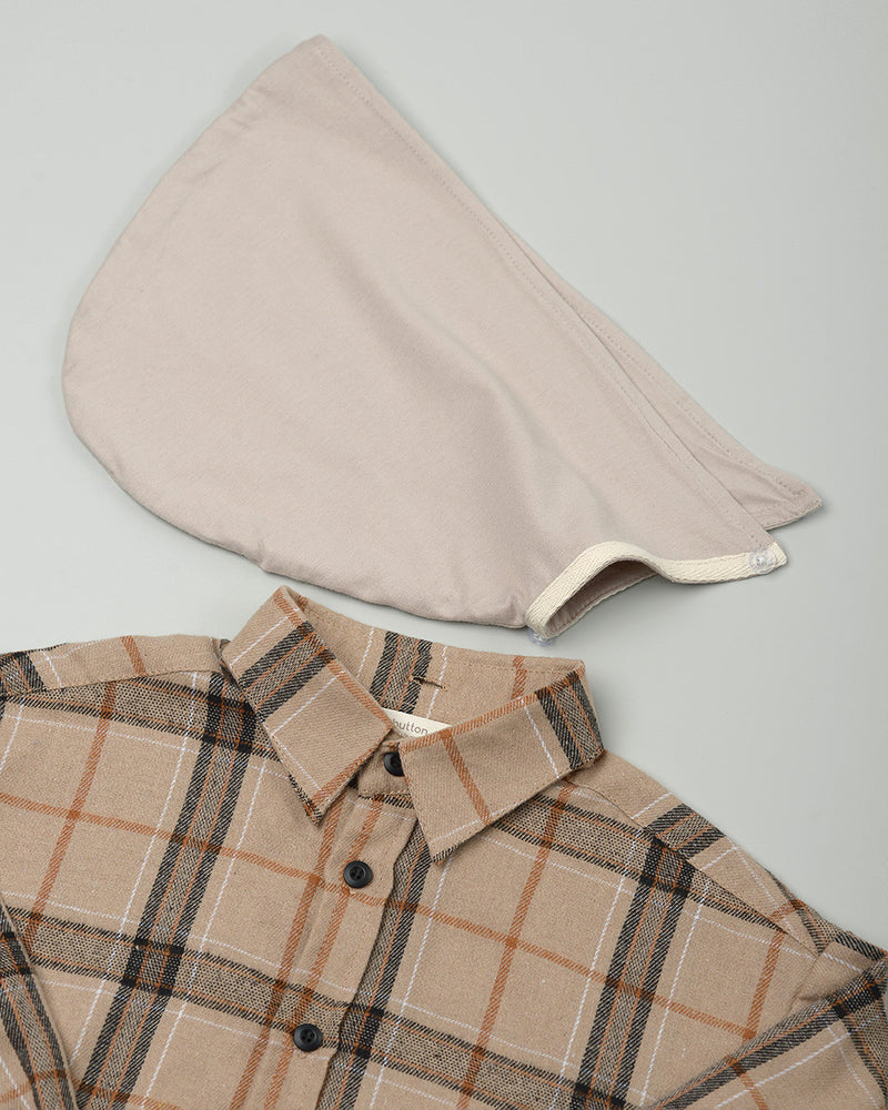 Aspen Flanel Detachable Hoodie Shirt in Latte