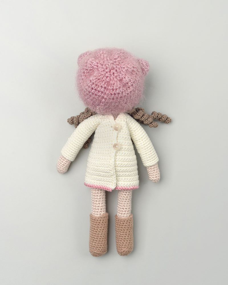 Elsie Amigurumi Doll in Beige