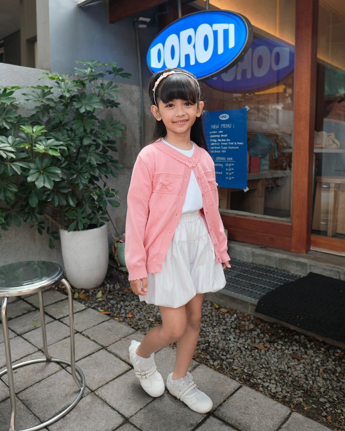 Dainty Knit Cardigan in Peony