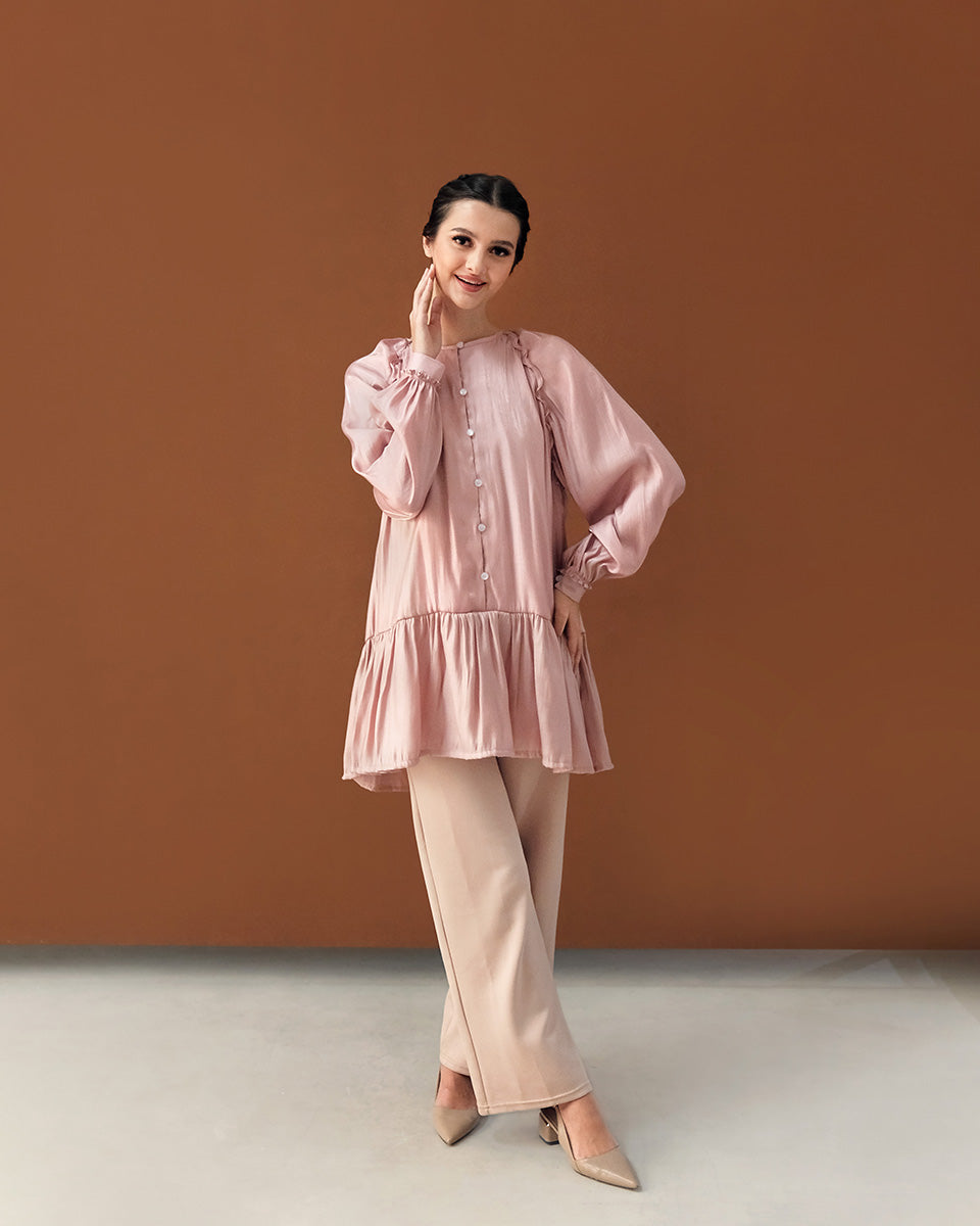 Lady Catira Shimmer Tunic in Dusty Pink