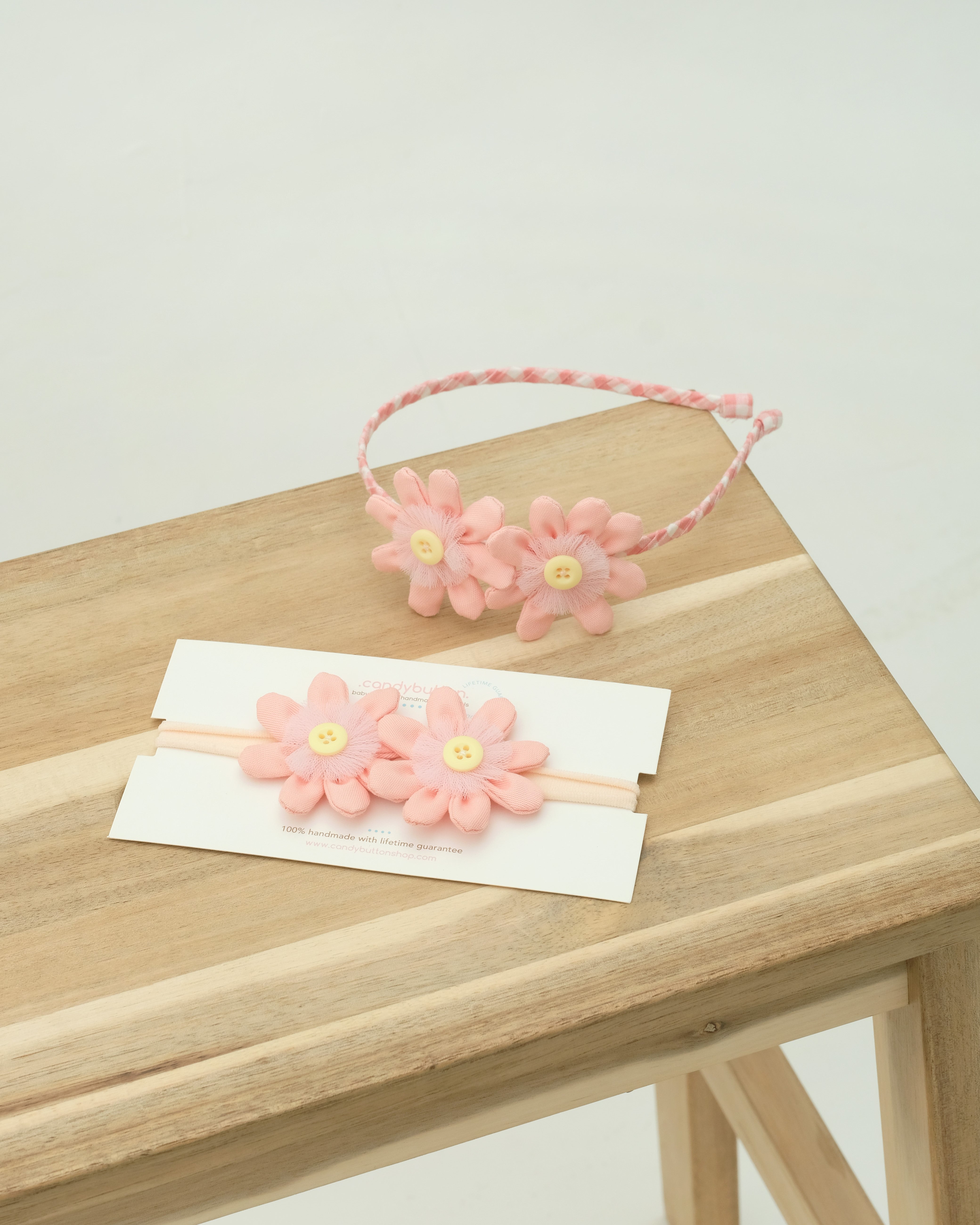 Daisy Flower in Soft Pink