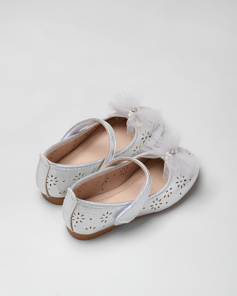 Margot Flat Shoes in Silver