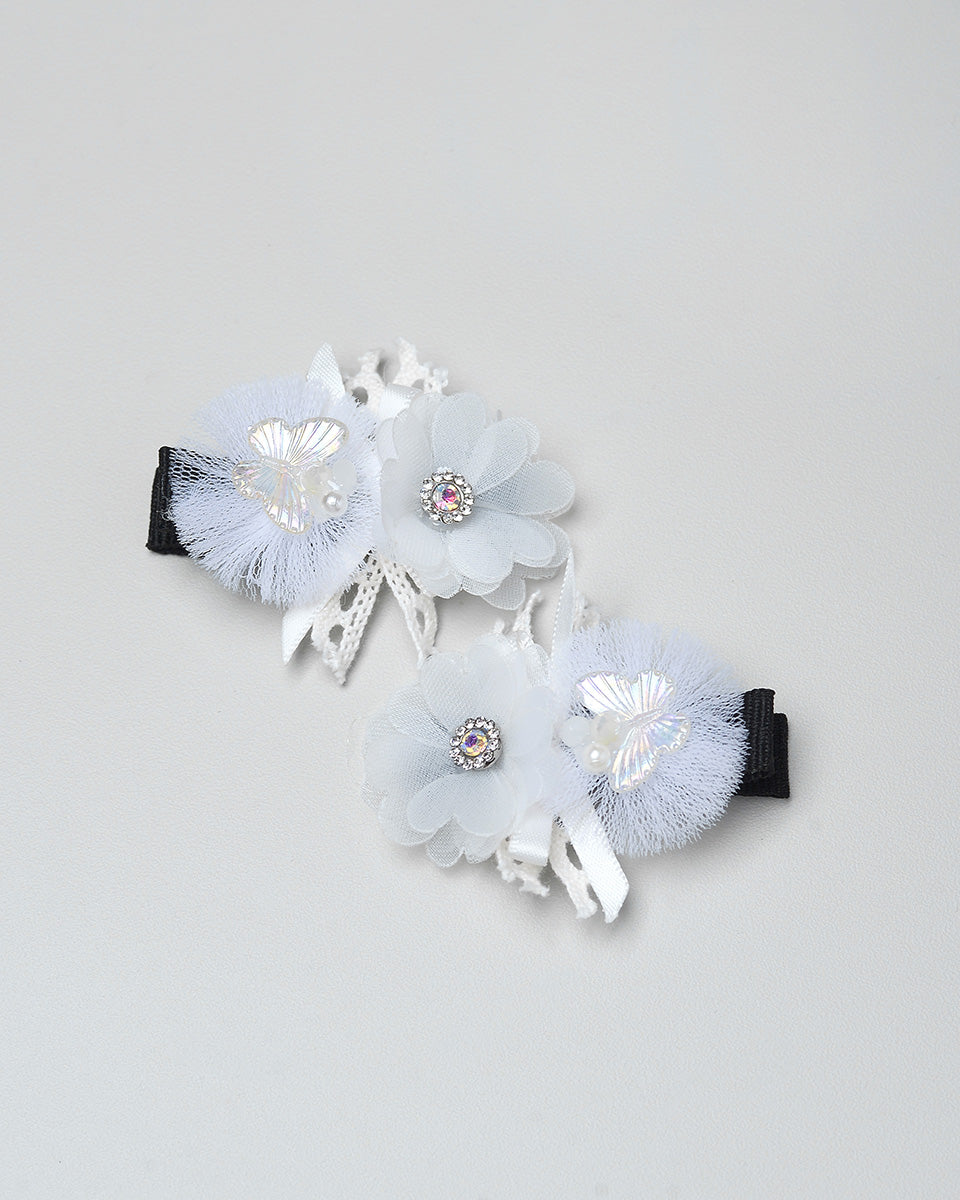 Yara Hairpin in White