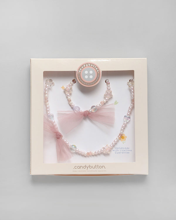 Freia Necklace in Pink