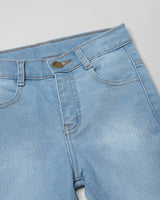 Kendall Straight Cut Jeans in Light Denim