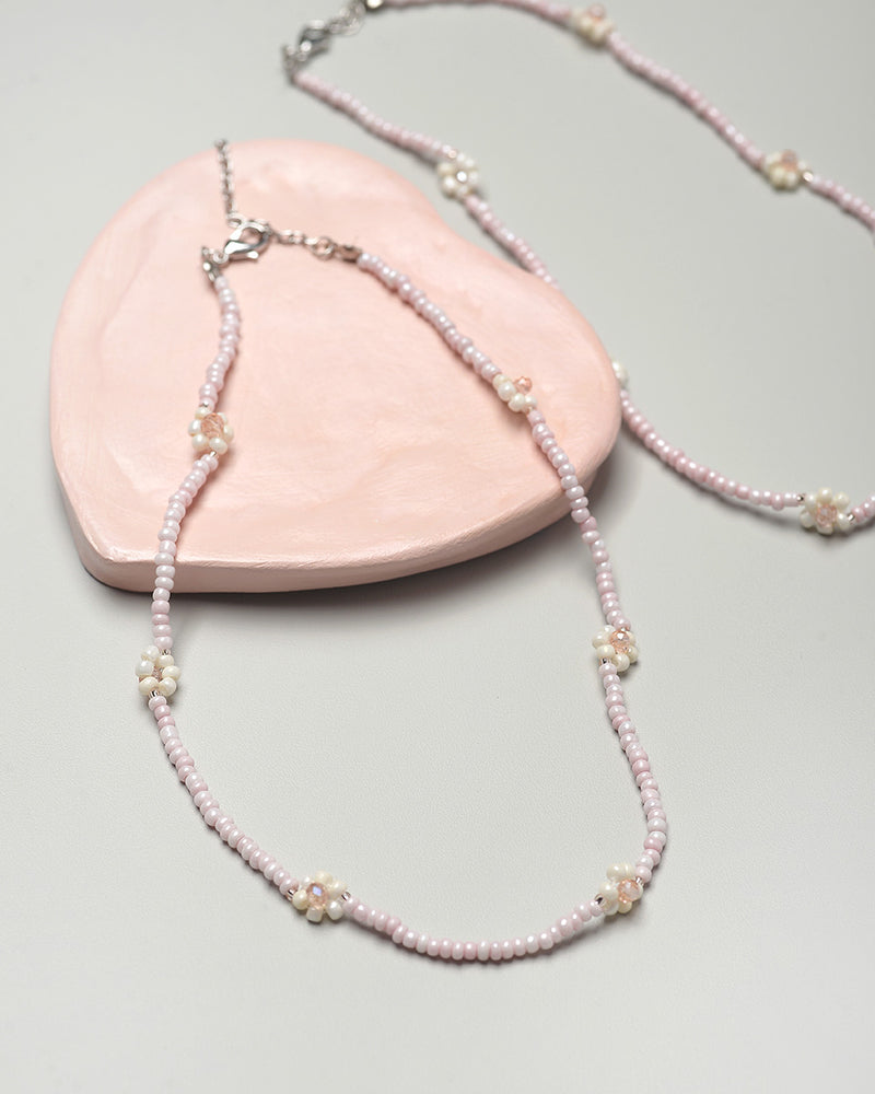 Aera Necklace in Pink