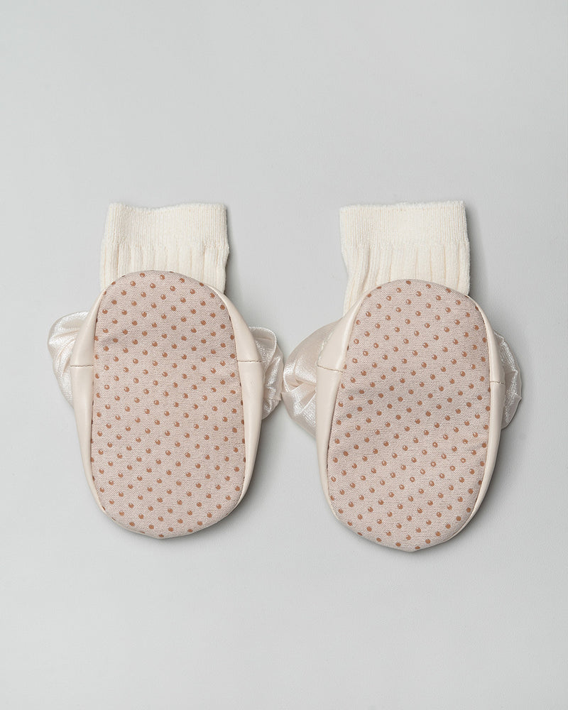 Lady Prewalker Socks in Beige