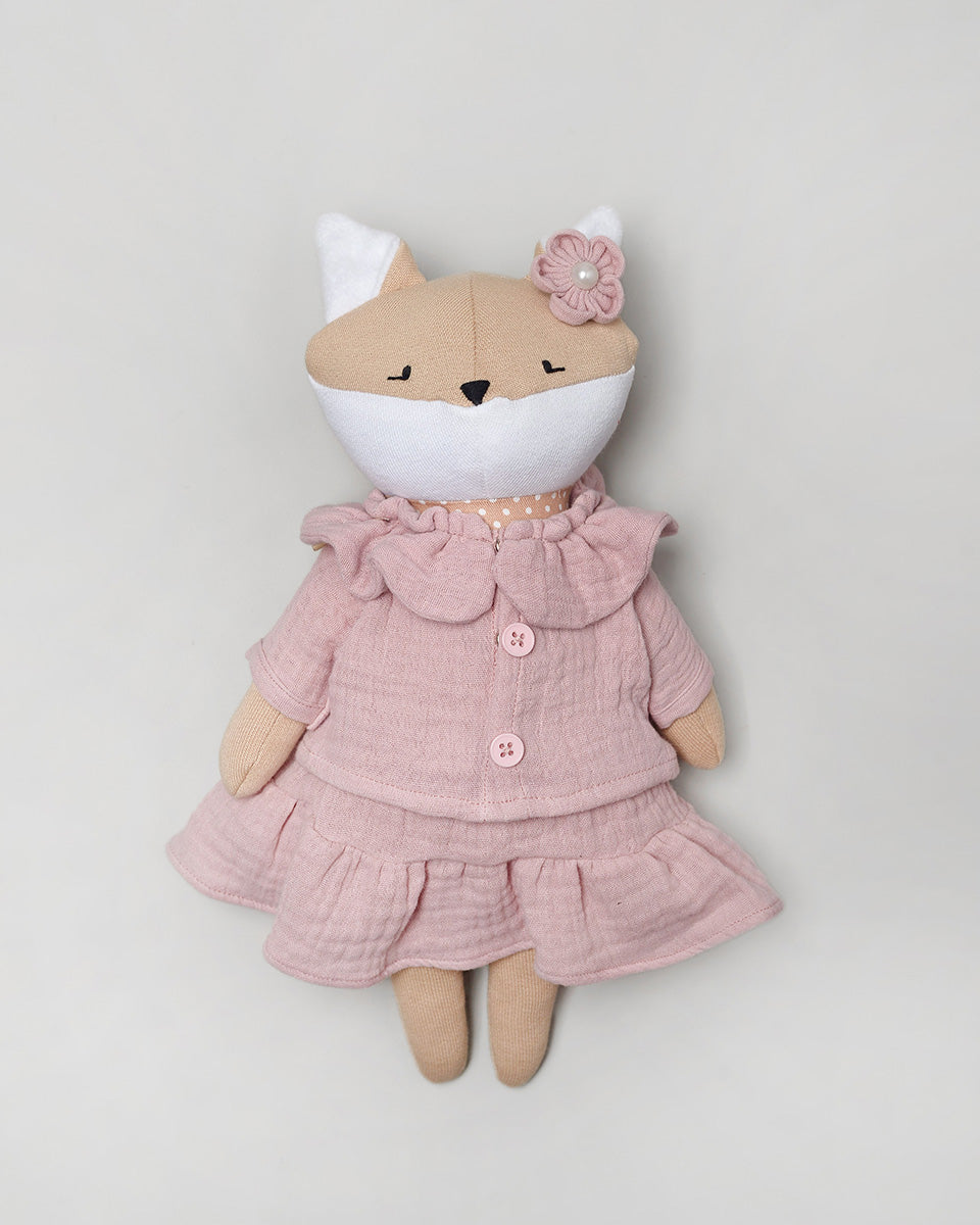 Zola Fox Doll in Sugar Rose