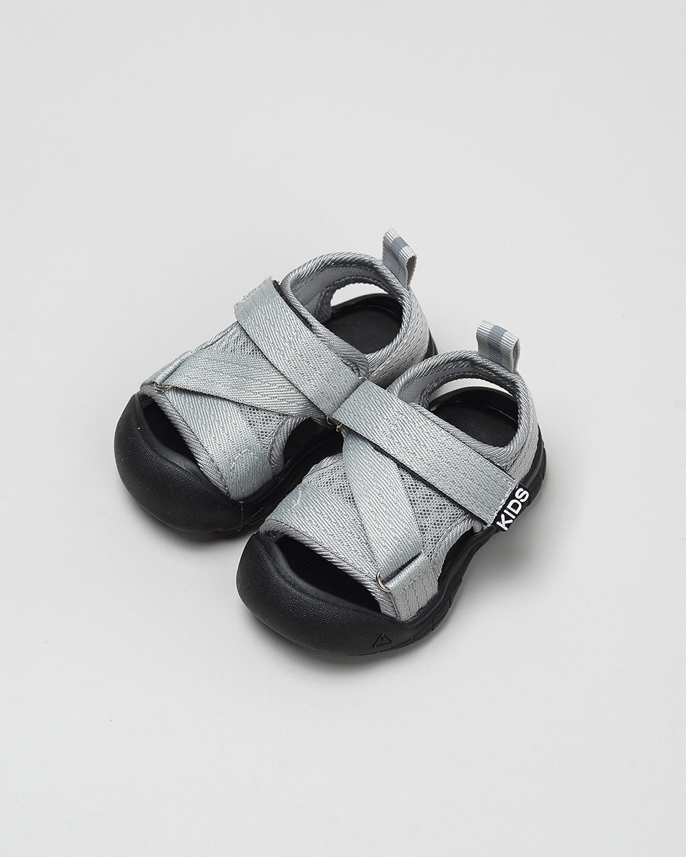 Reign Sporty Sandal in Grey