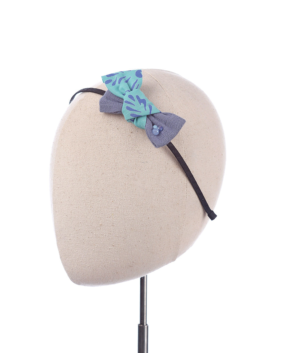 Molek Bow Hairpin in Tosca