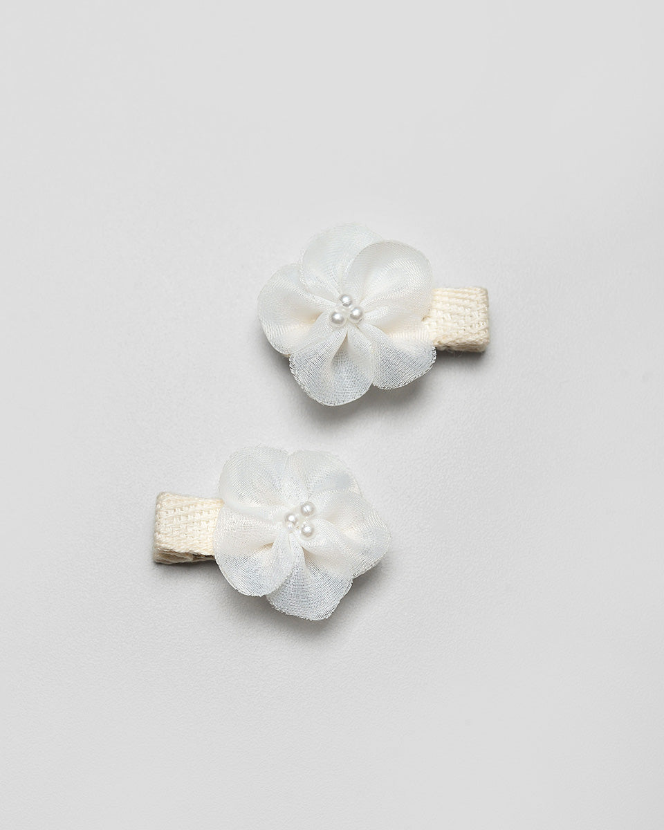 Lovilove Hairpin in White