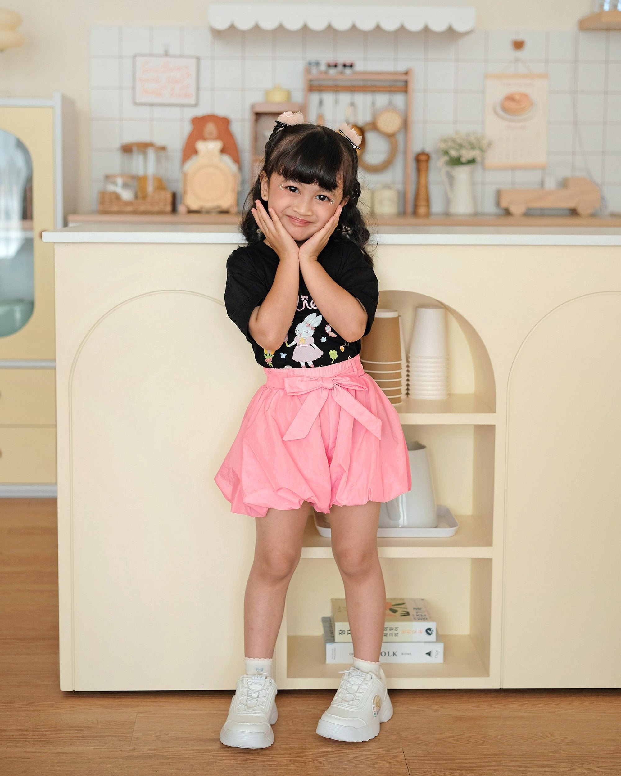 Loony Balloon Shorts in Pink