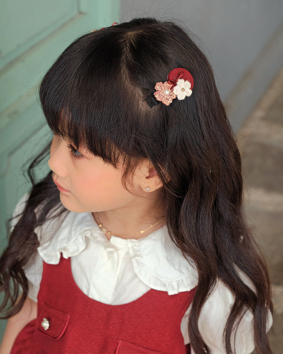 Dantelle Hairpin in Red