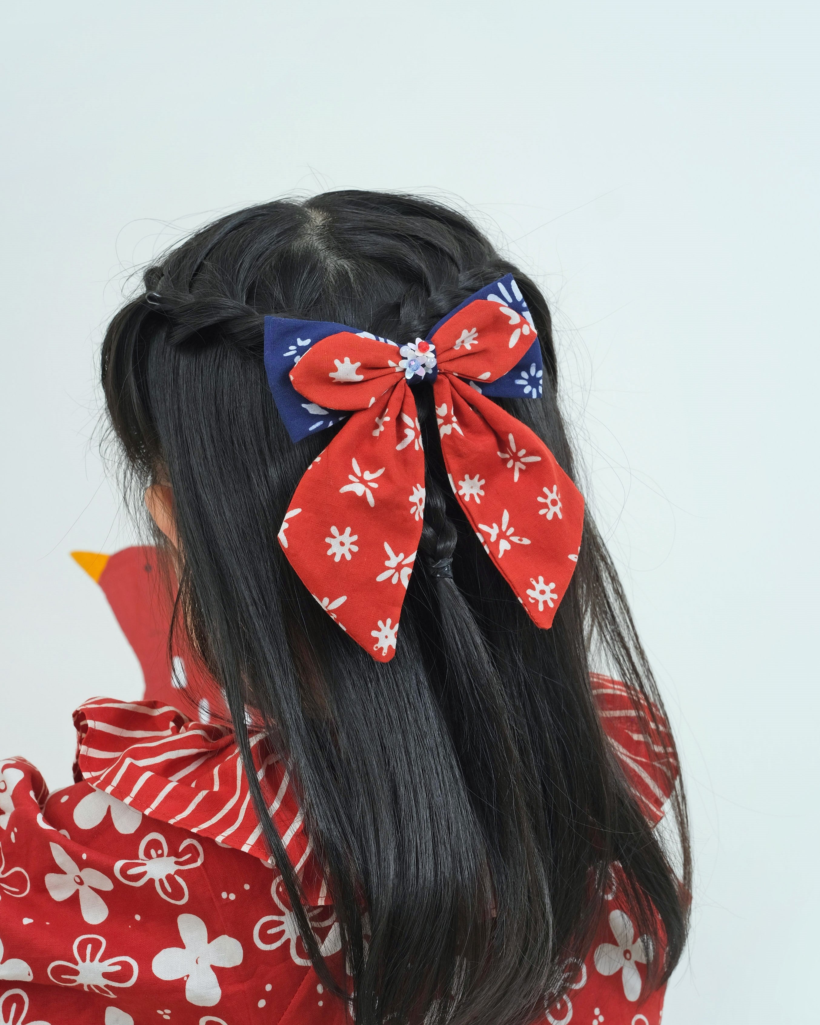 Gembira Large Bow Hairpin in Red