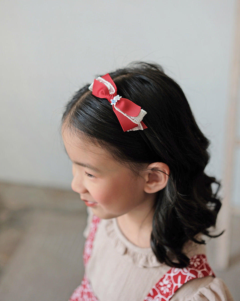 Ayu Bow in Red