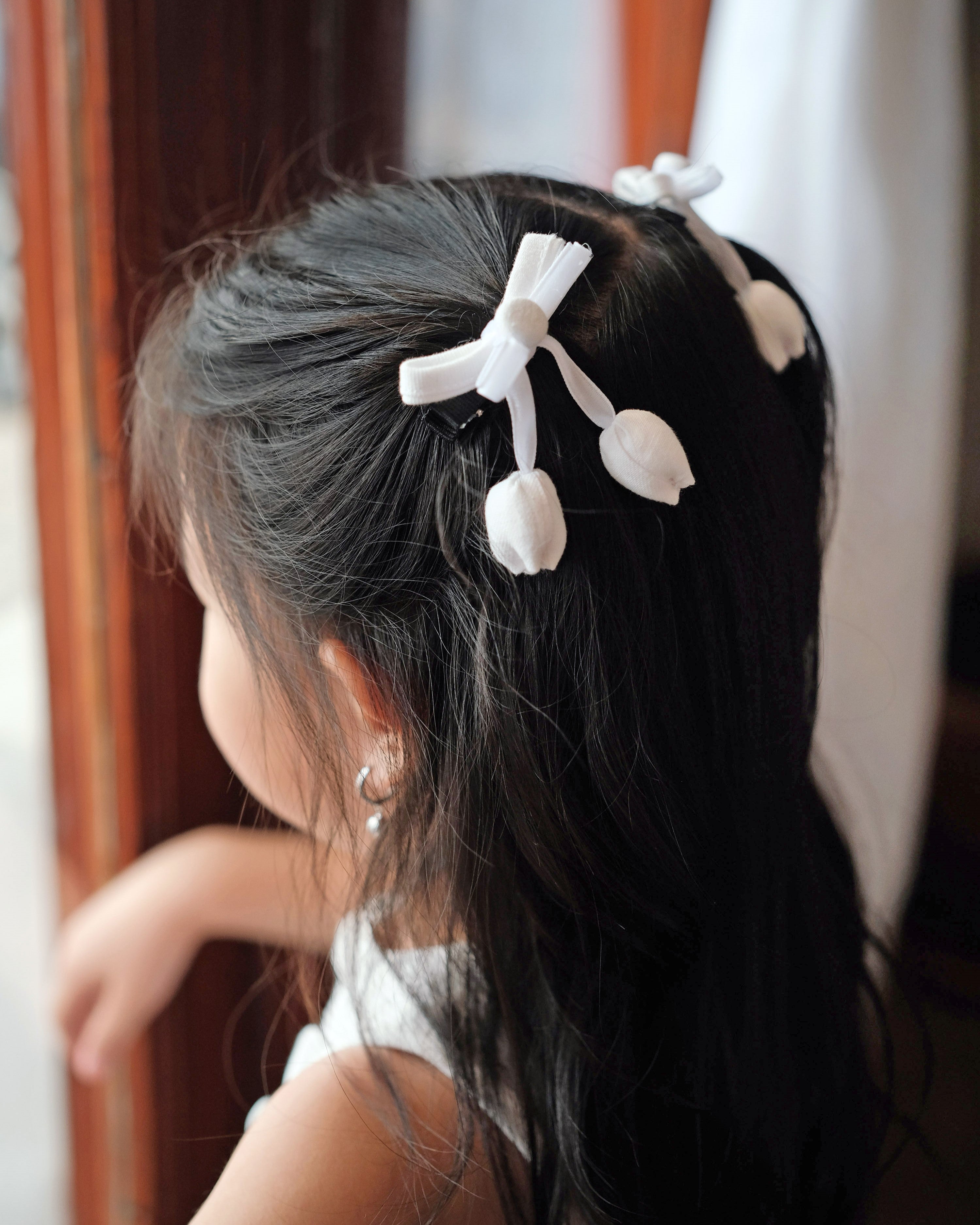 Velvet Candy Love Hairpin in White