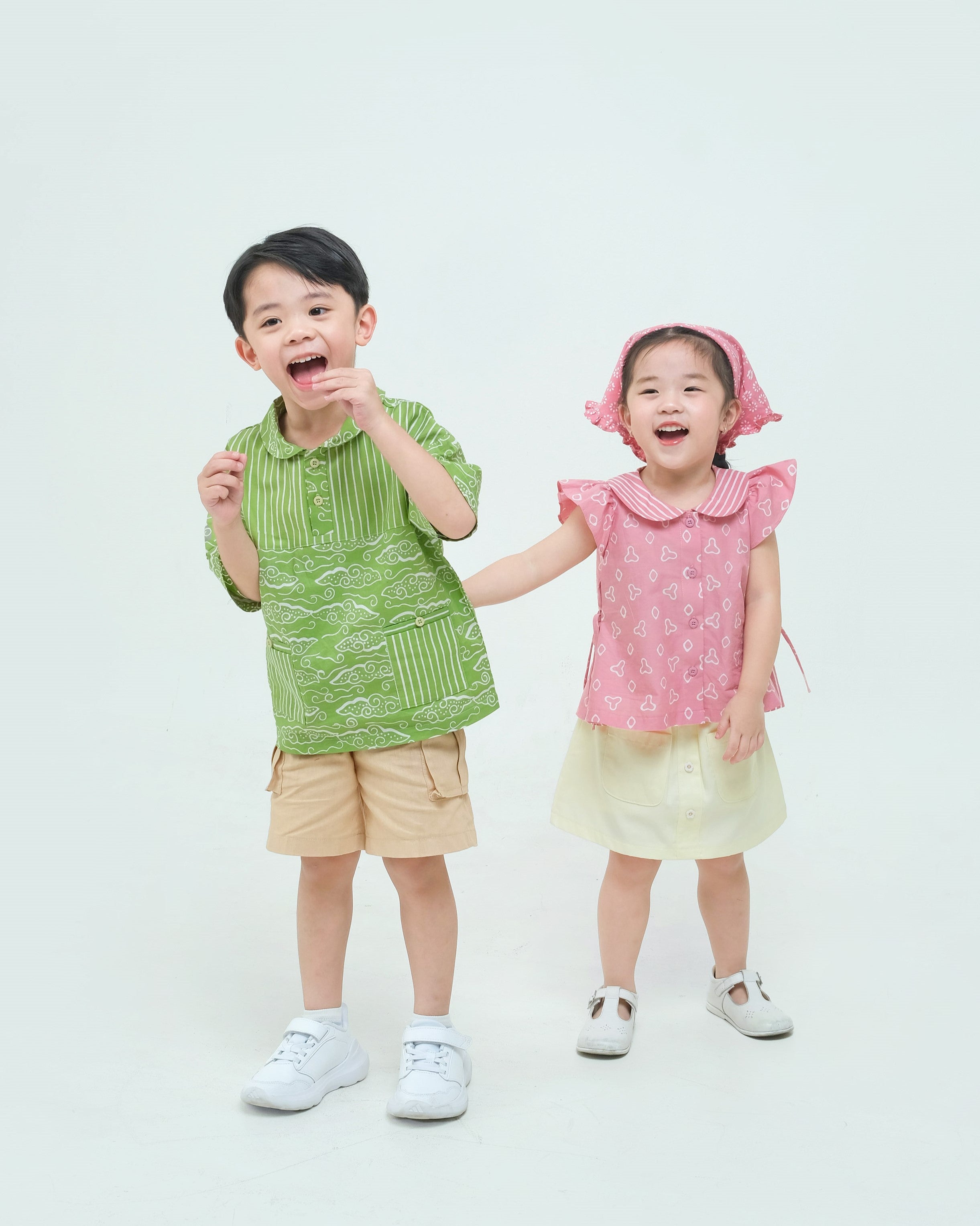 Jumputan Batik Ruffle Blouse