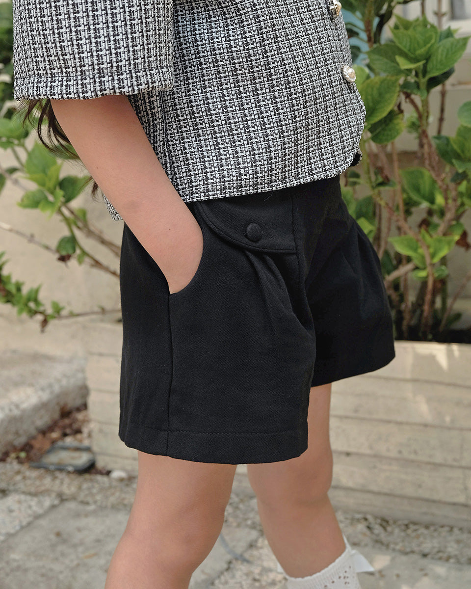 Quentin Pocket Shorts in Black